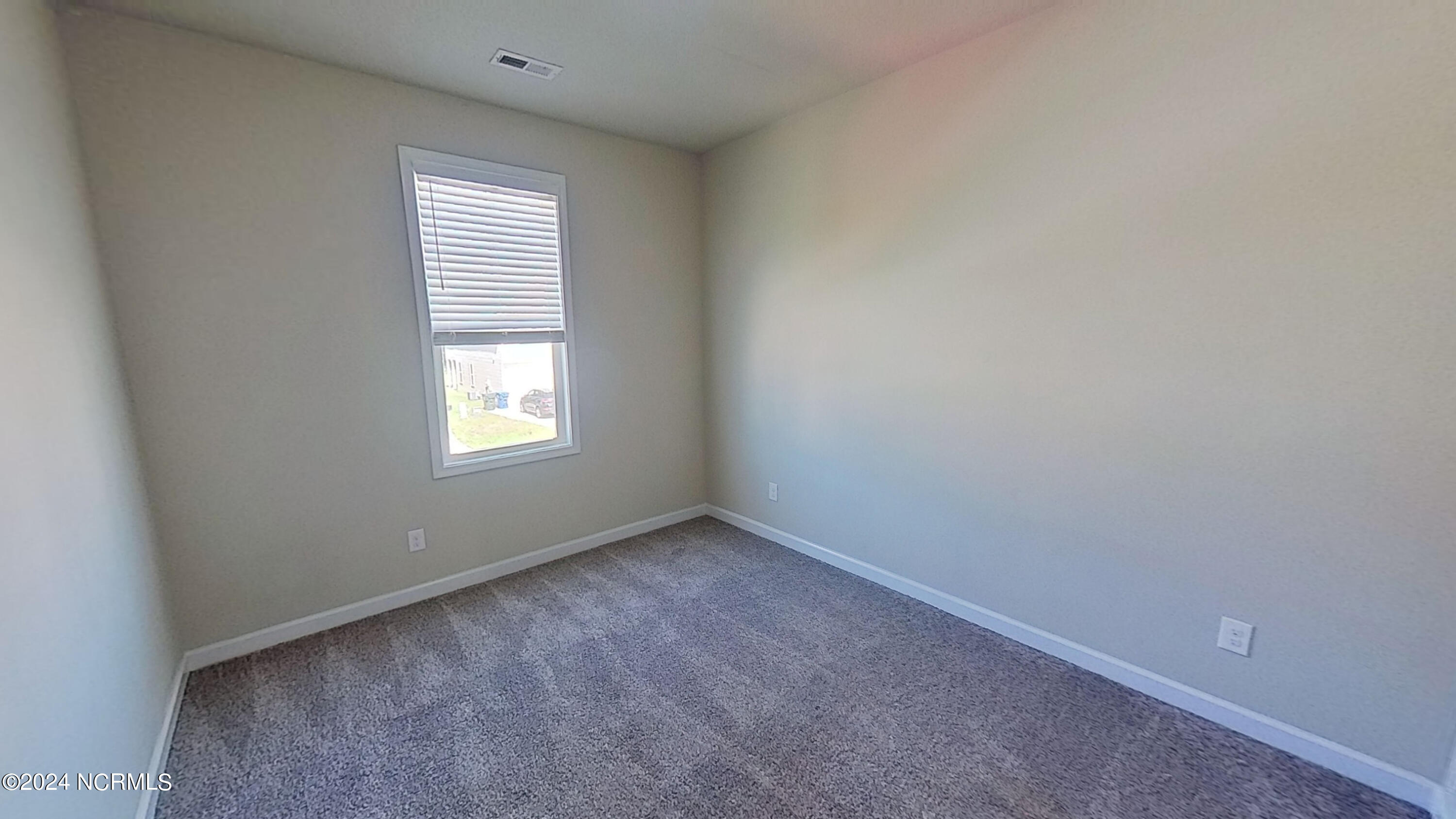 100524668 | Photo 23