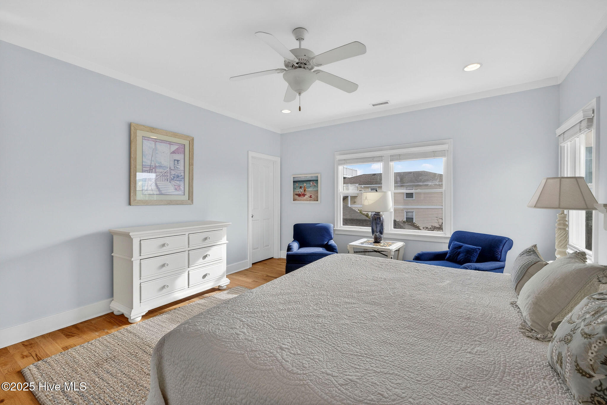 100546146 | Photo 37