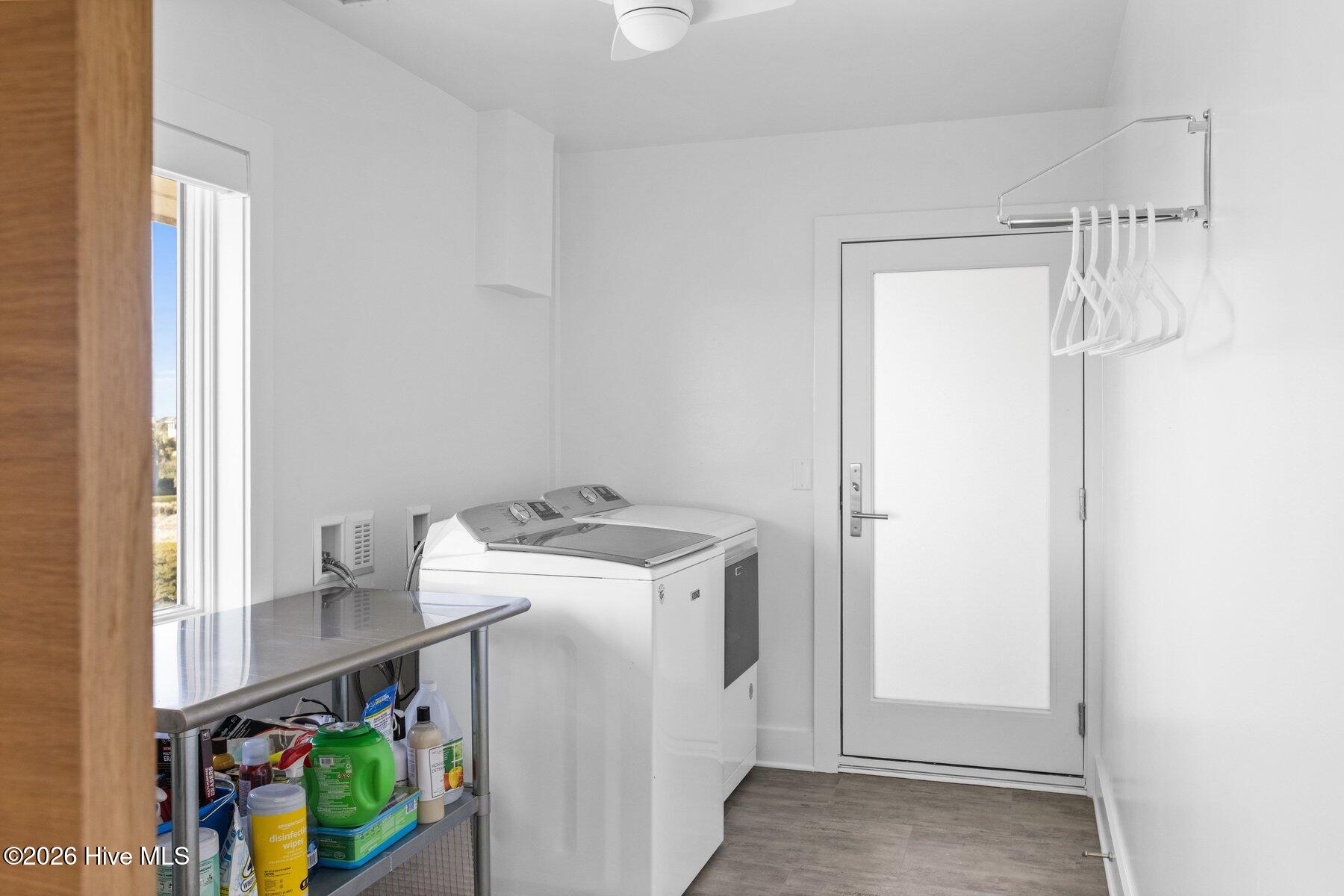 100560851 | Photo 48