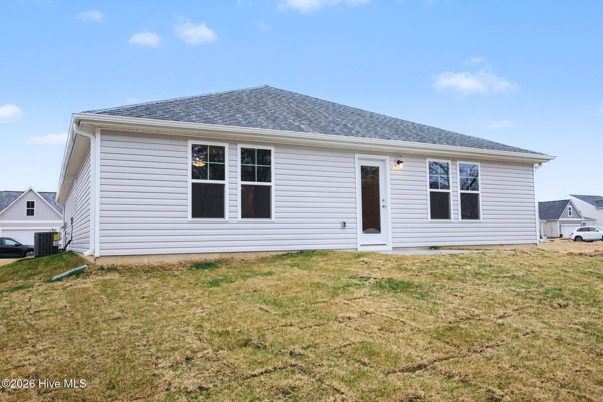 63 W Emily Gardens Drive, Selma, NC, 27576