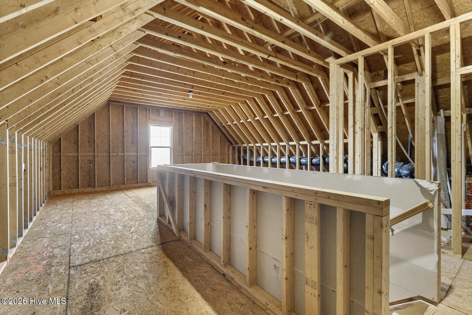 100556898 | Photo 27