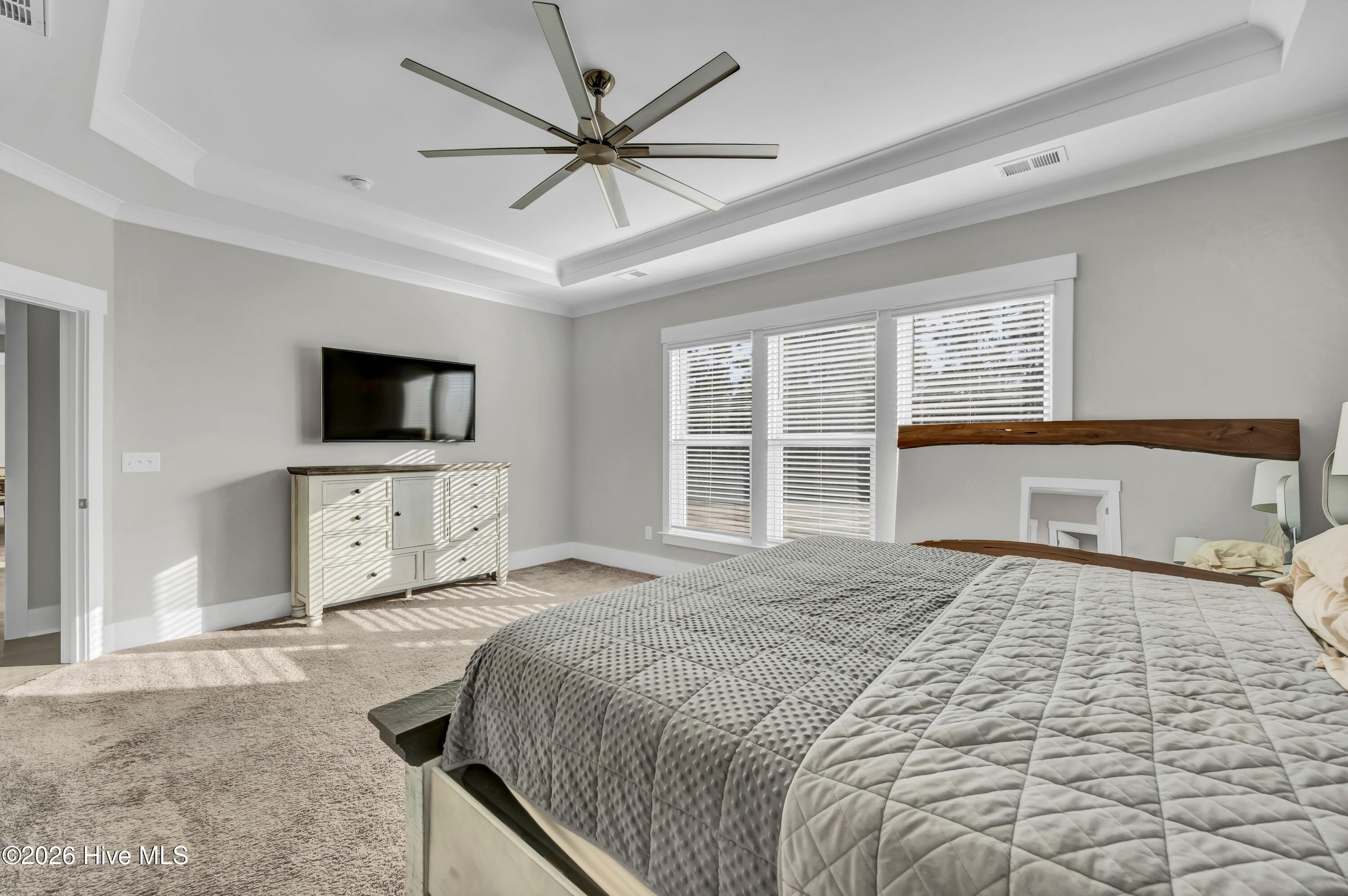 100547699 | Photo 10