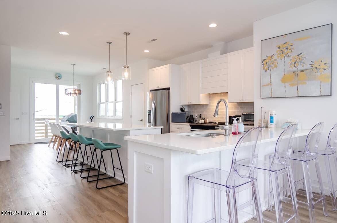 100549304 | Photo 13