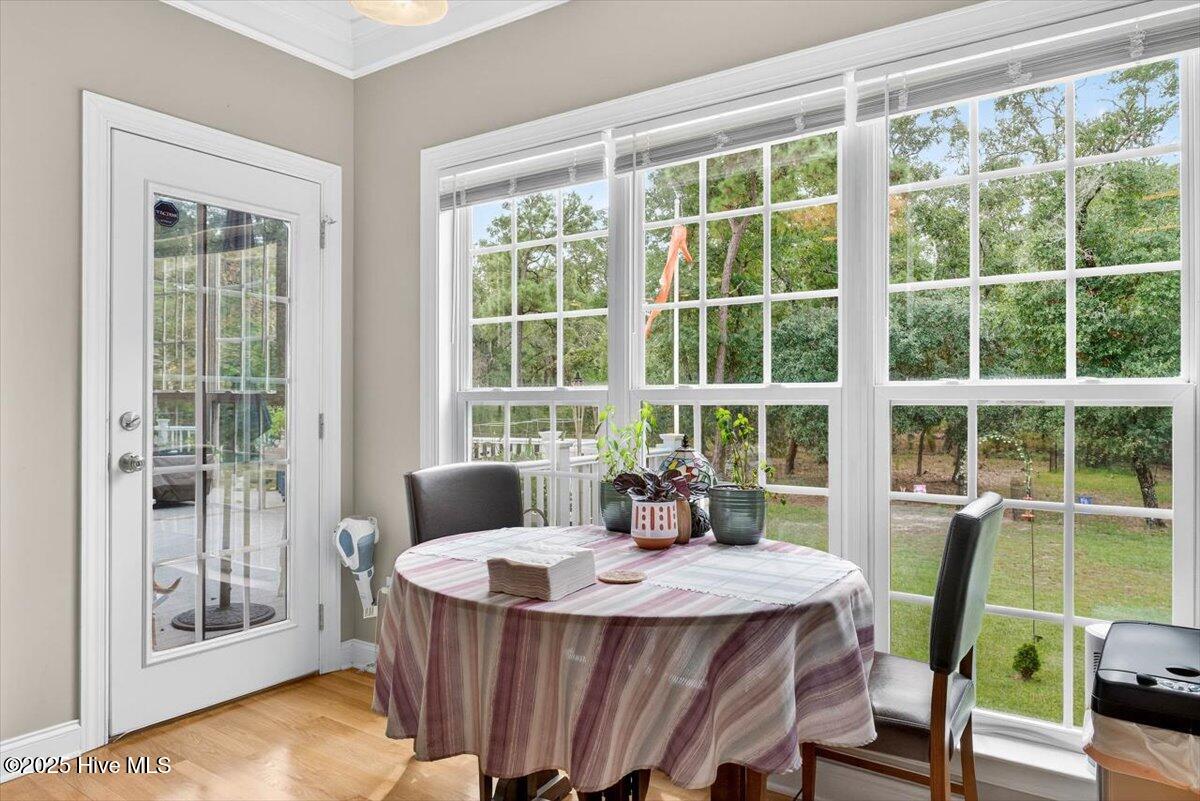 100530504 | Photo 17