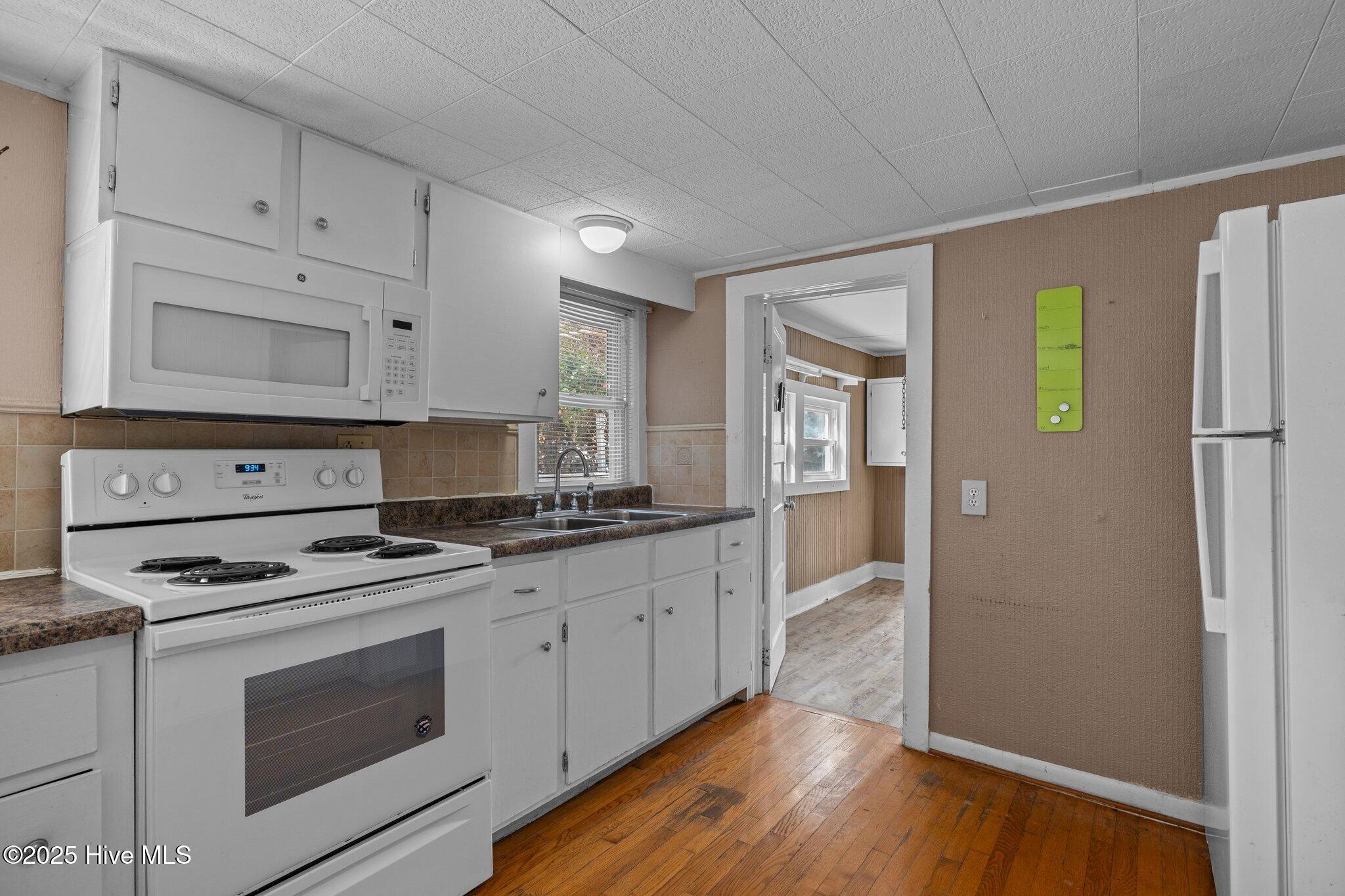 Homes for sale in Morehead City, NC | 209 N 8Th St, Morehead City, NC 28557 | MLS# 100494668