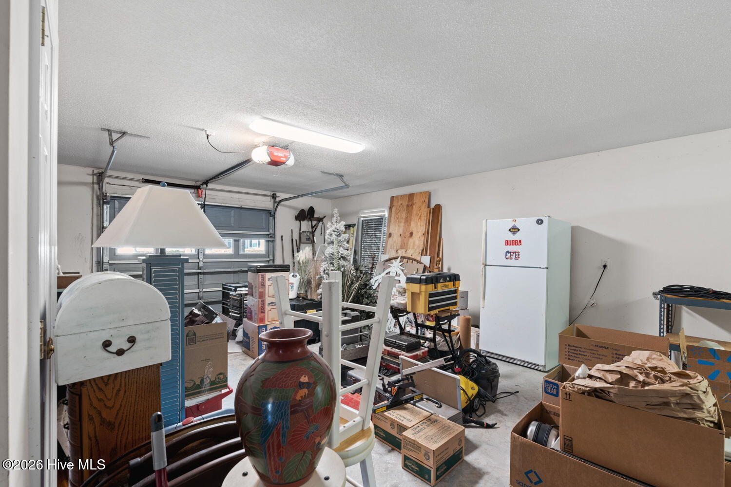 100565093 | Photo 37