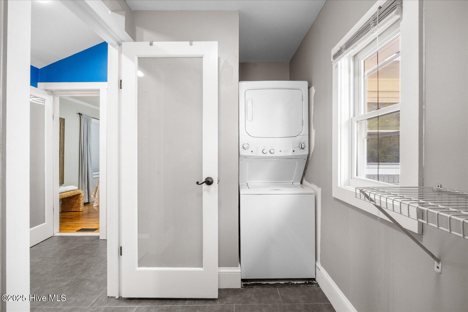 100528295 | Photo 20