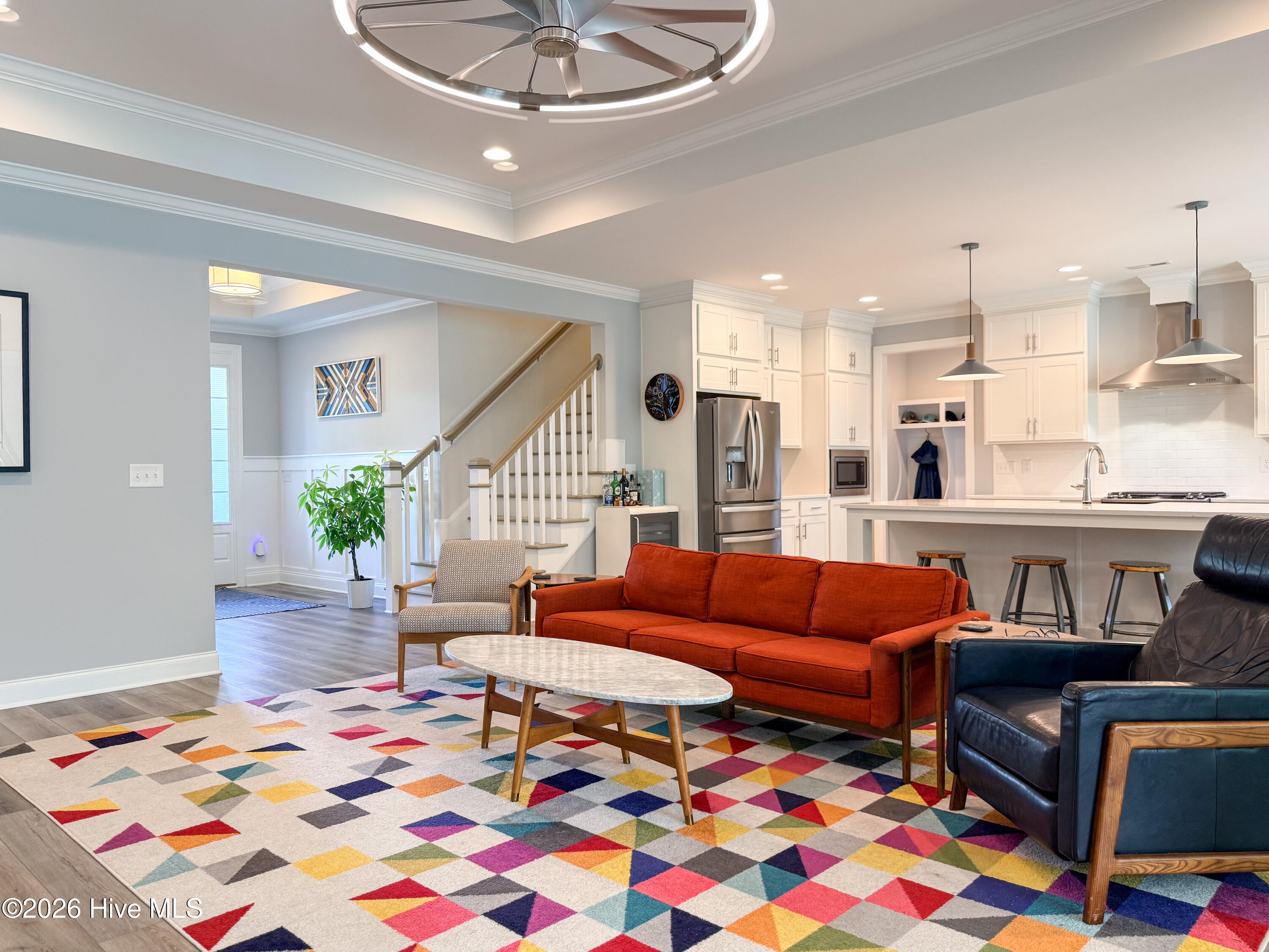 100567915 | Photo 10