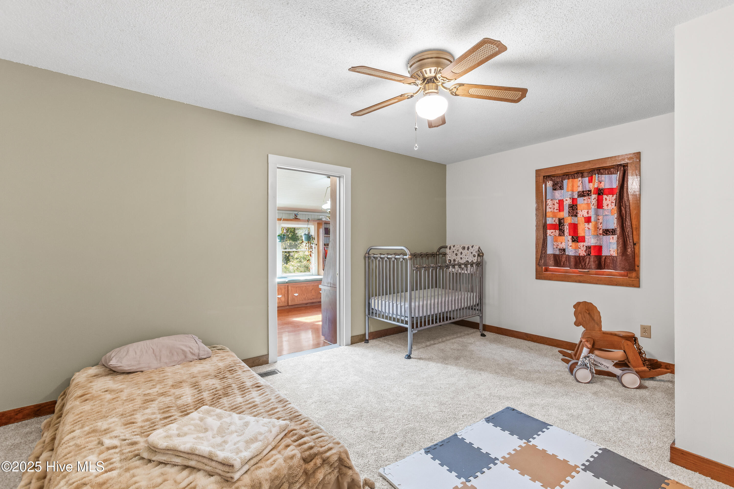 100544846 | Photo 28