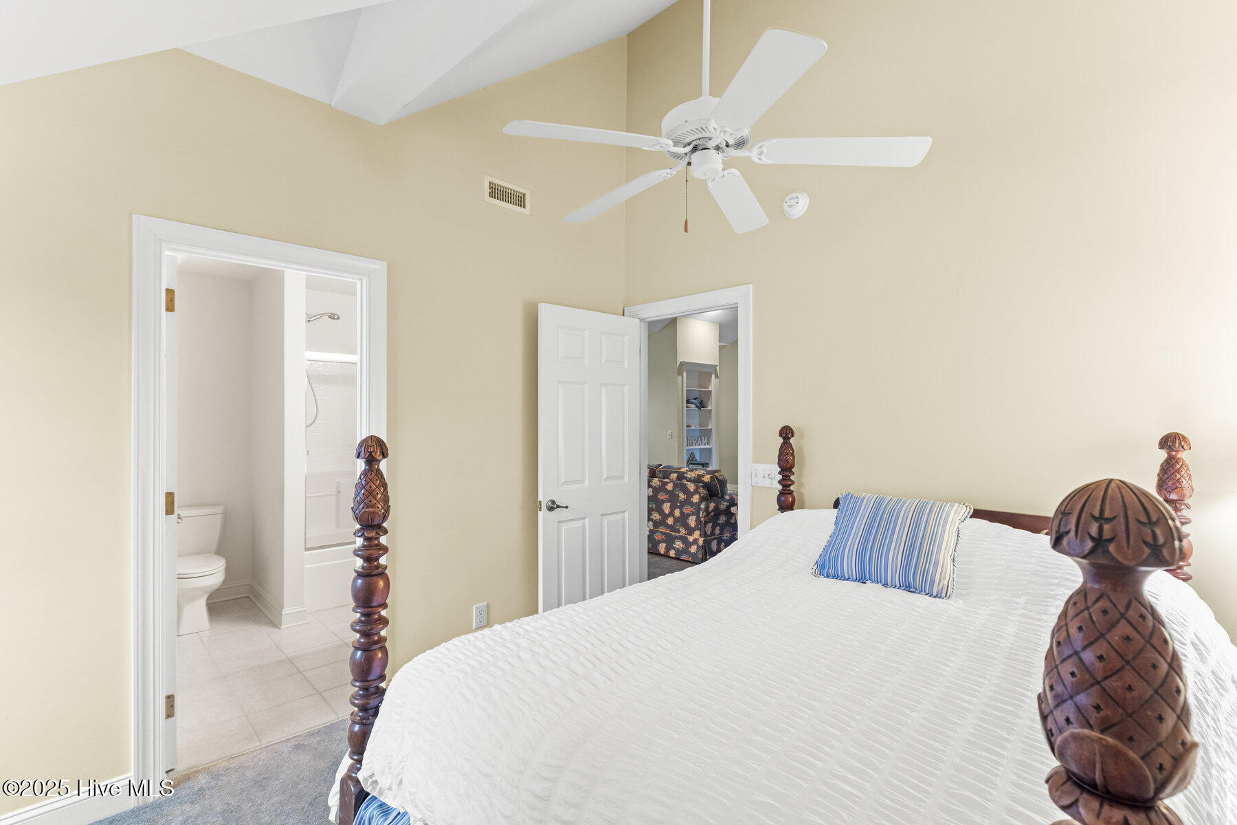 100544952 | Photo 39