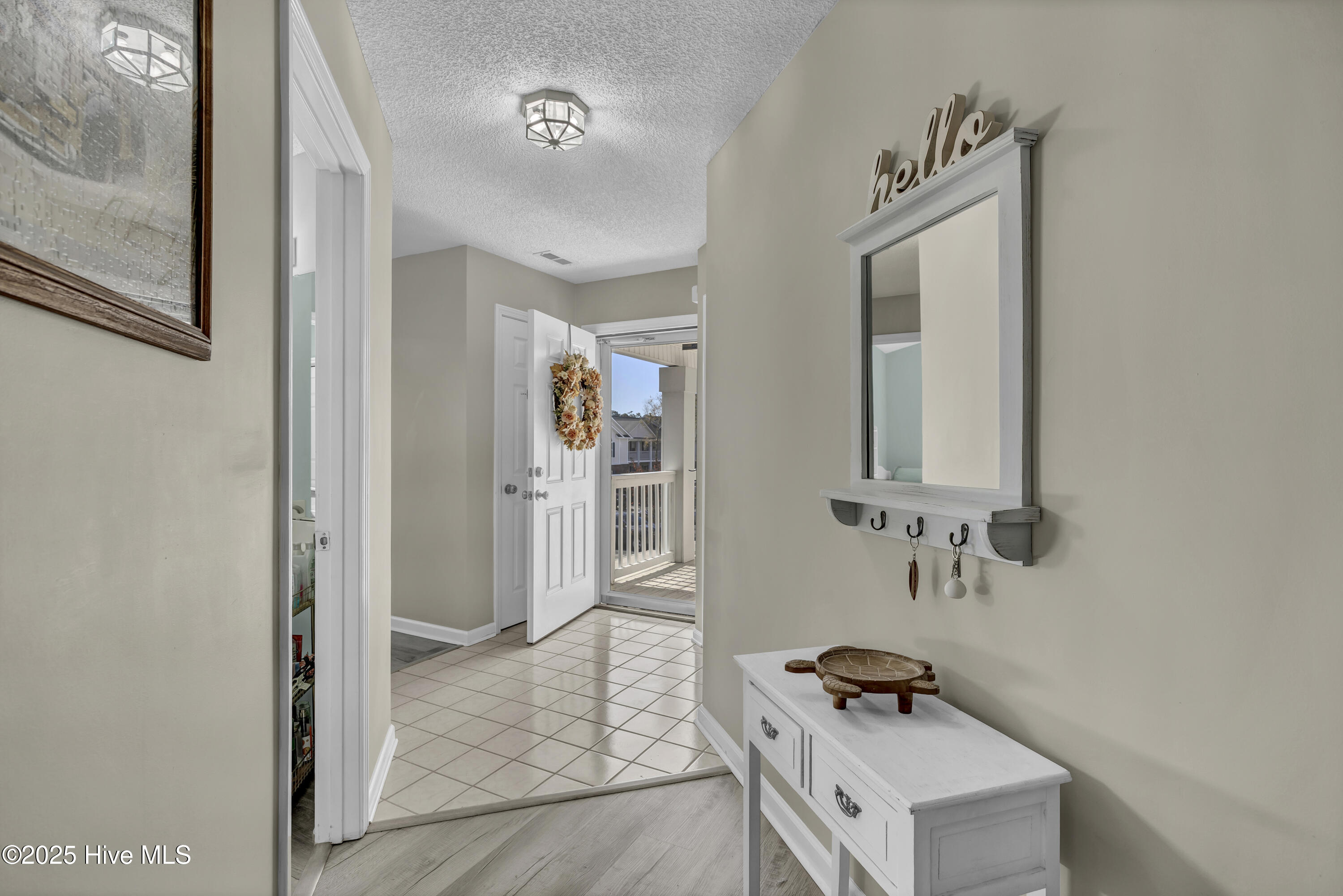 100539920 | Photo 12