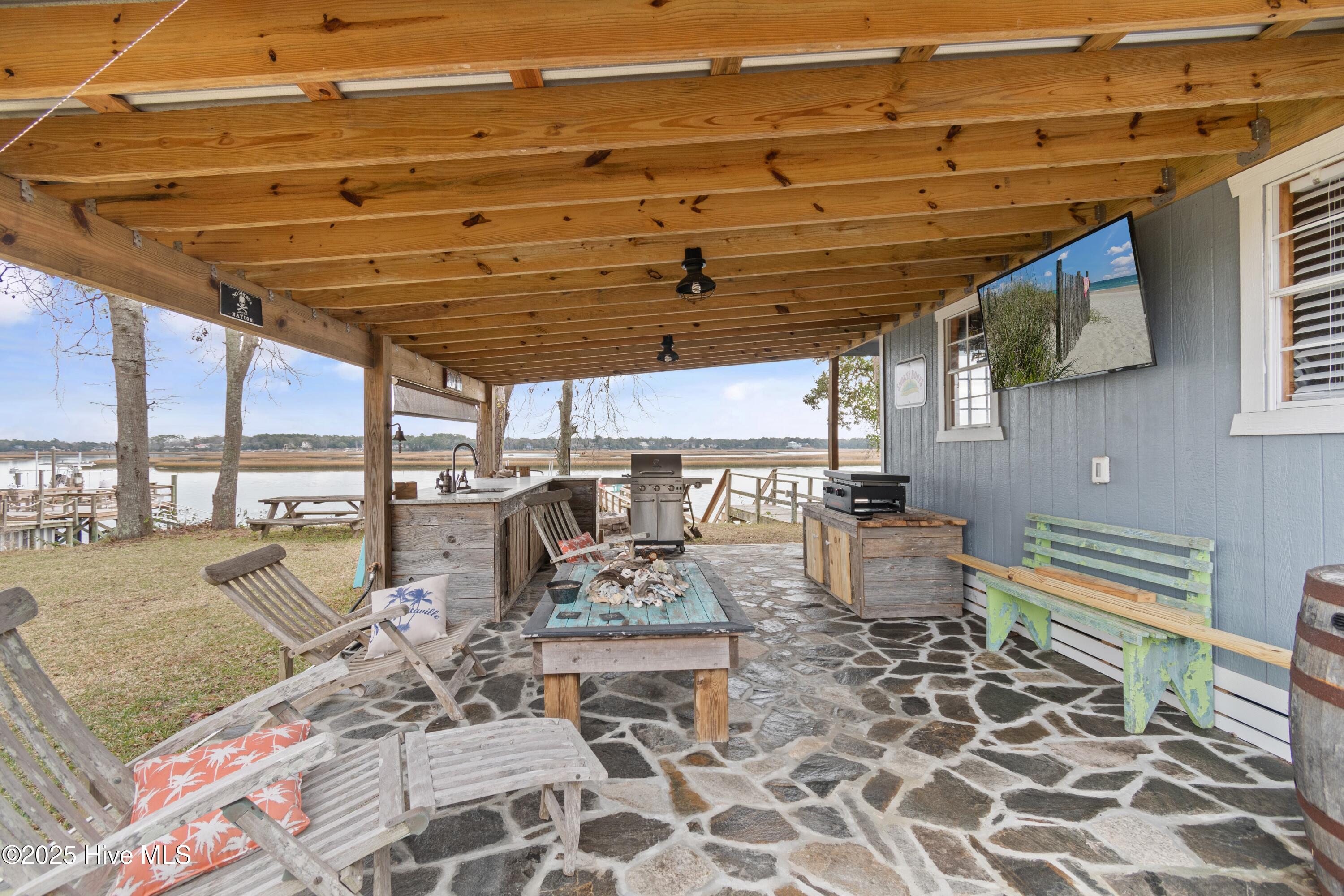 100544139 | Photo 57