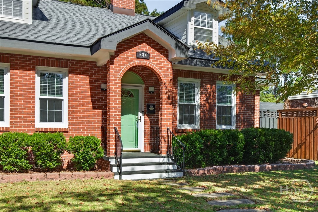 Photo 4 of Single family home for sale at 634 E 55th Street, Savannah, GA 31405 | MLS# SA365551 | Listing updated on 2026-10-29