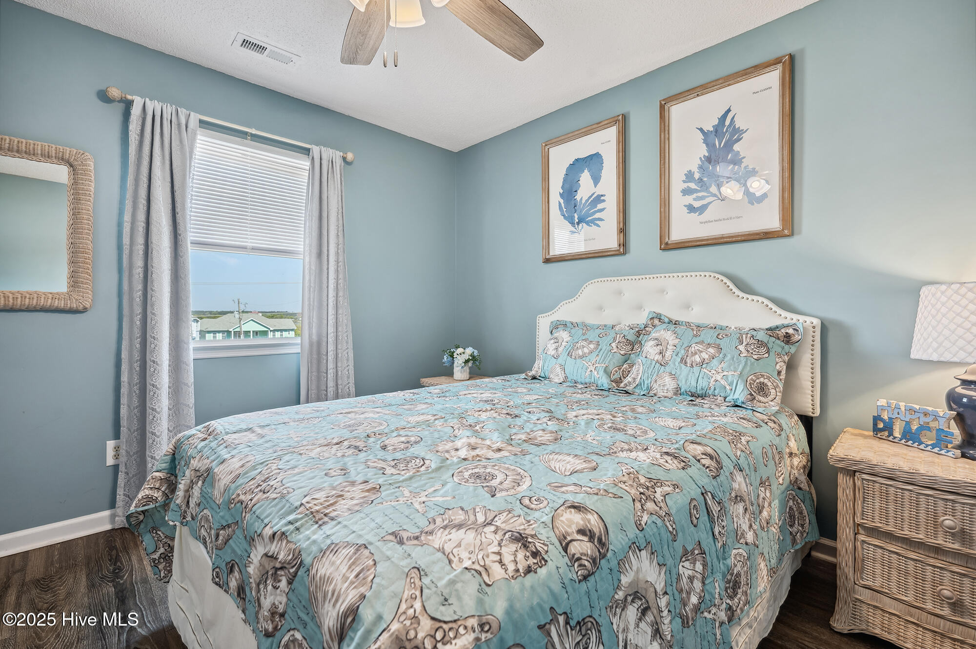 100538972 | Photo 62