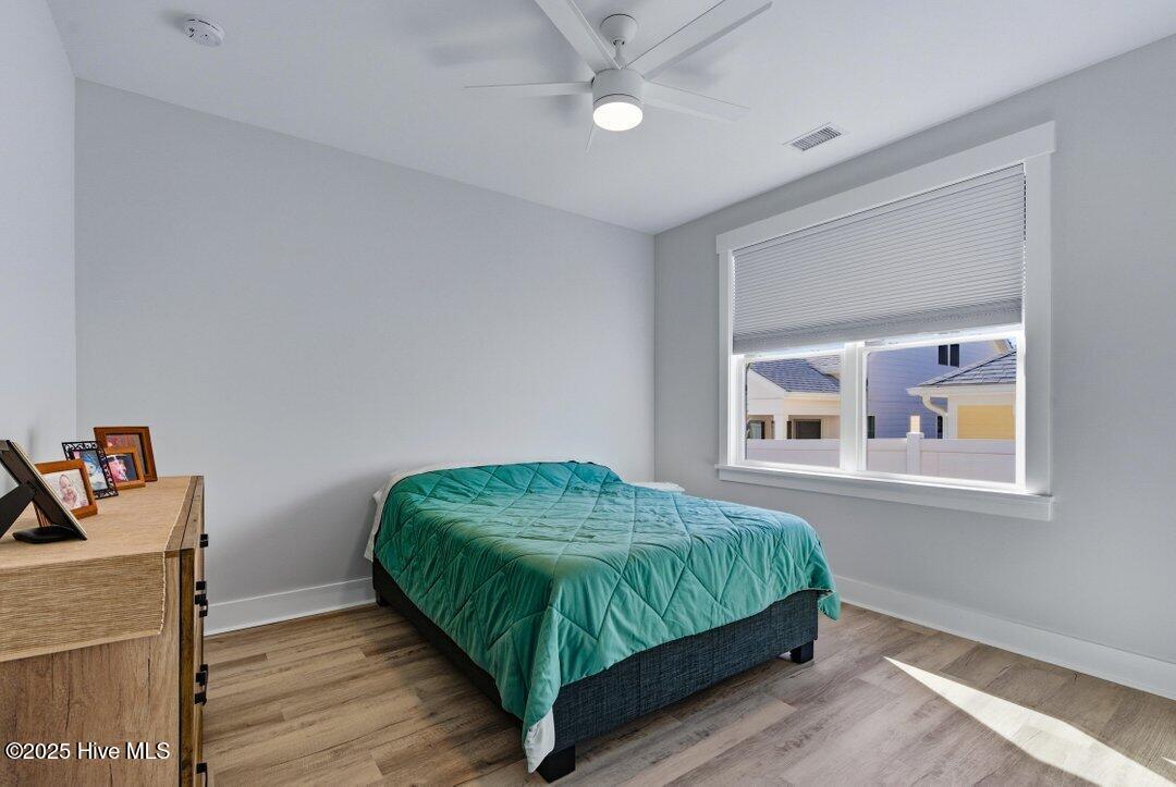 100543615 | Photo 29