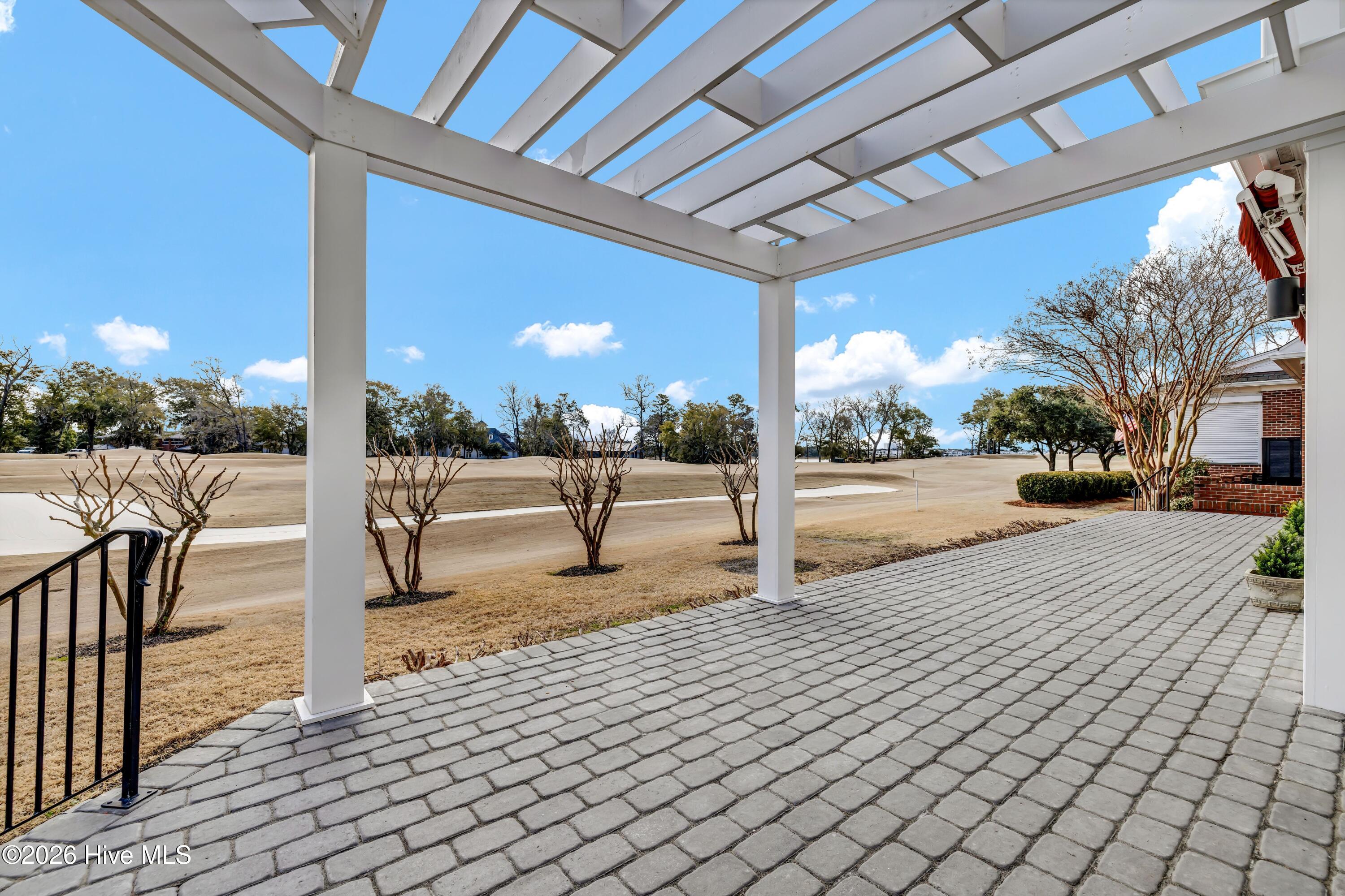 100552340 | Photo 49