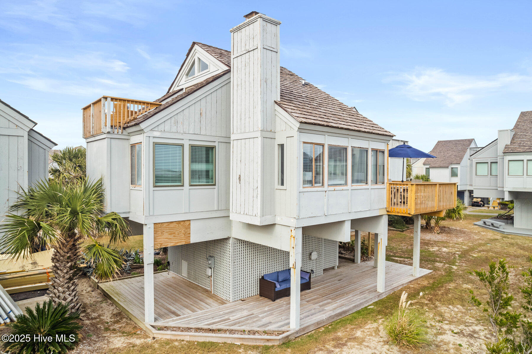 029_305_south_bald_head_wynd-29_550