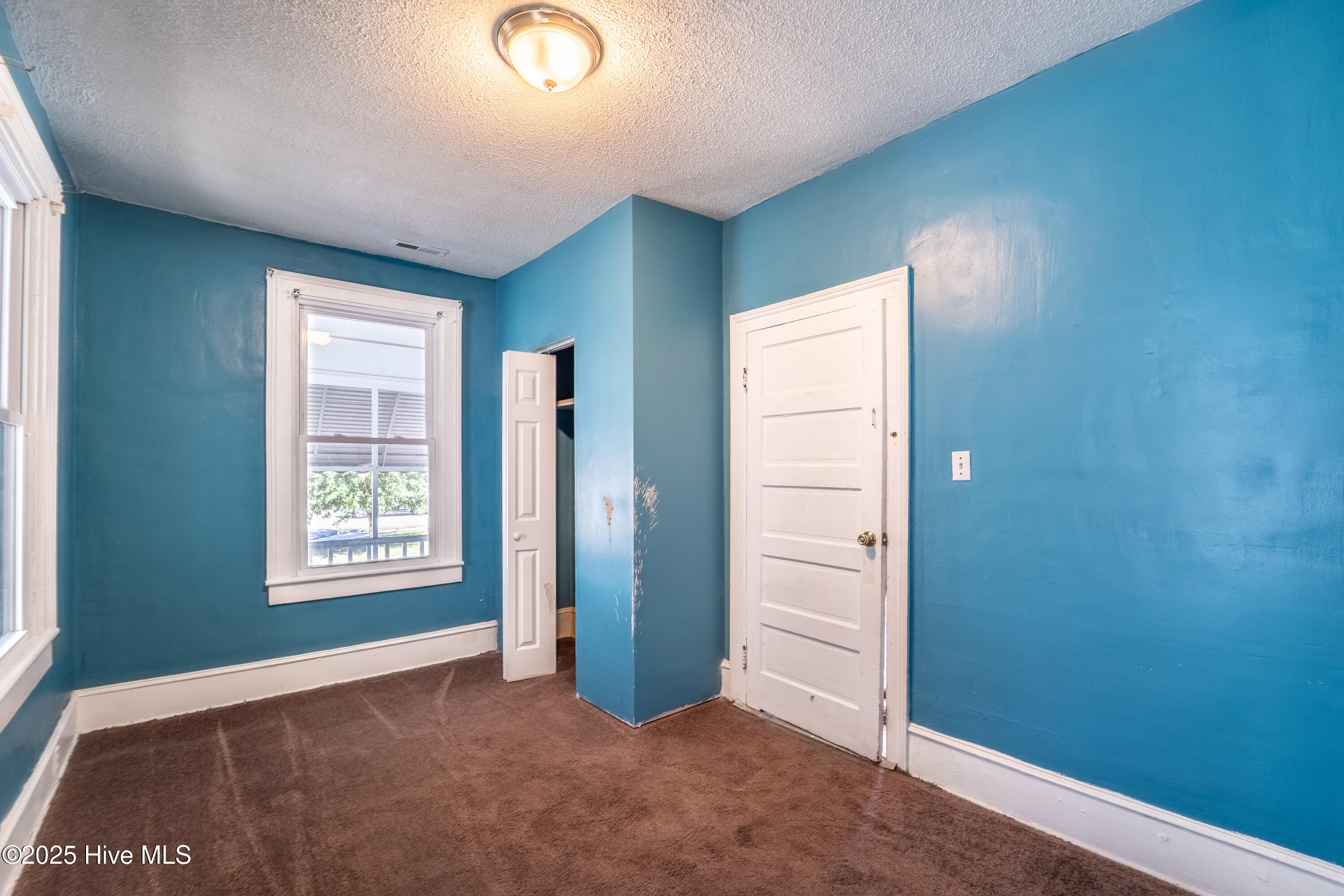 100538912 | Photo 20