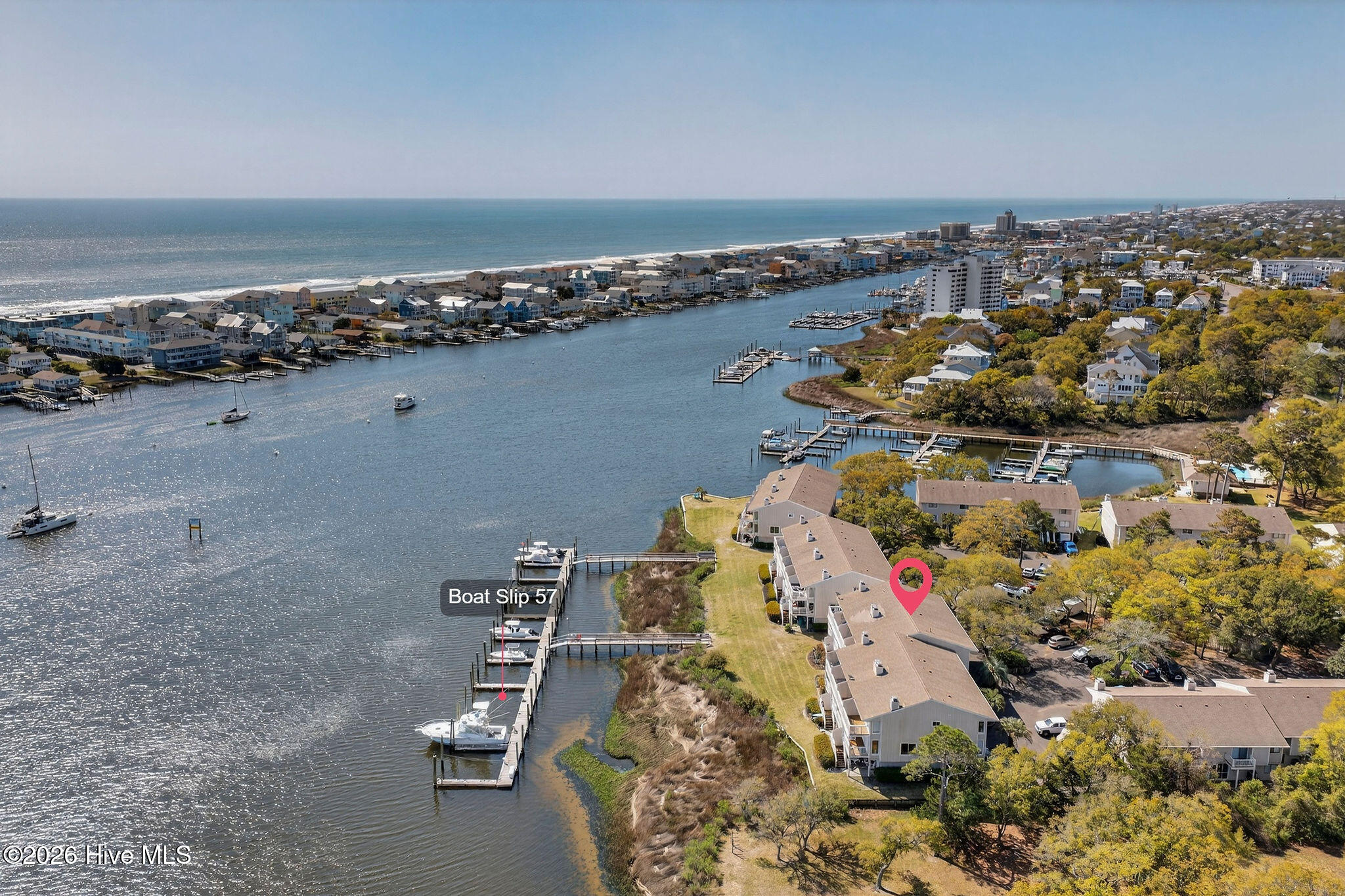 100564348 | Photo 47