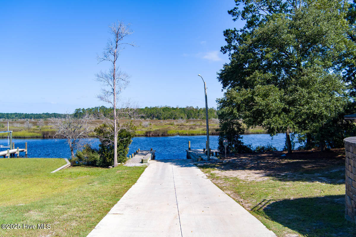 100534279 | Photo 39