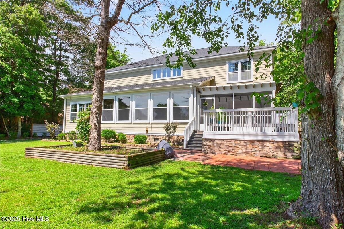 100523832 | Photo 88