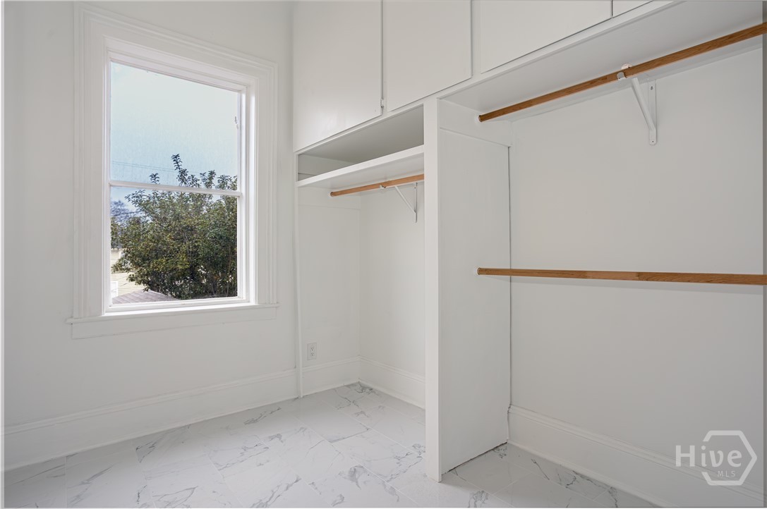 walk in closet