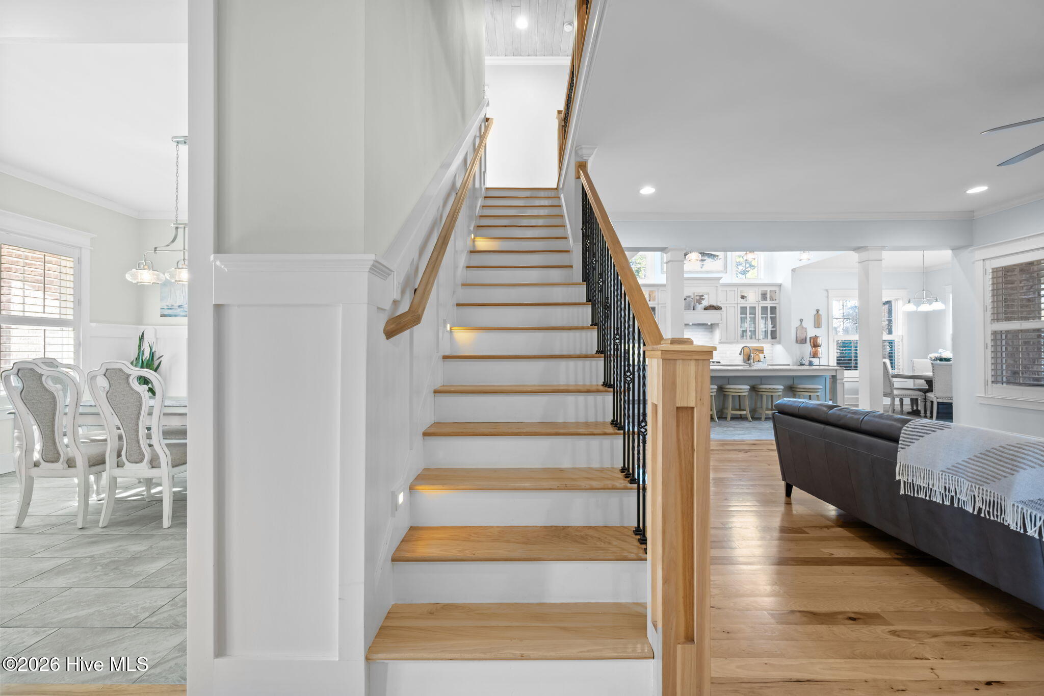 100554318 | Photo 37