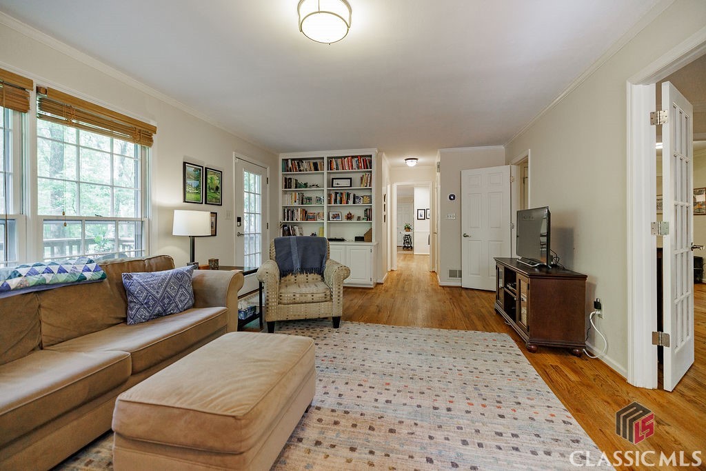 1031 Long Branch Run