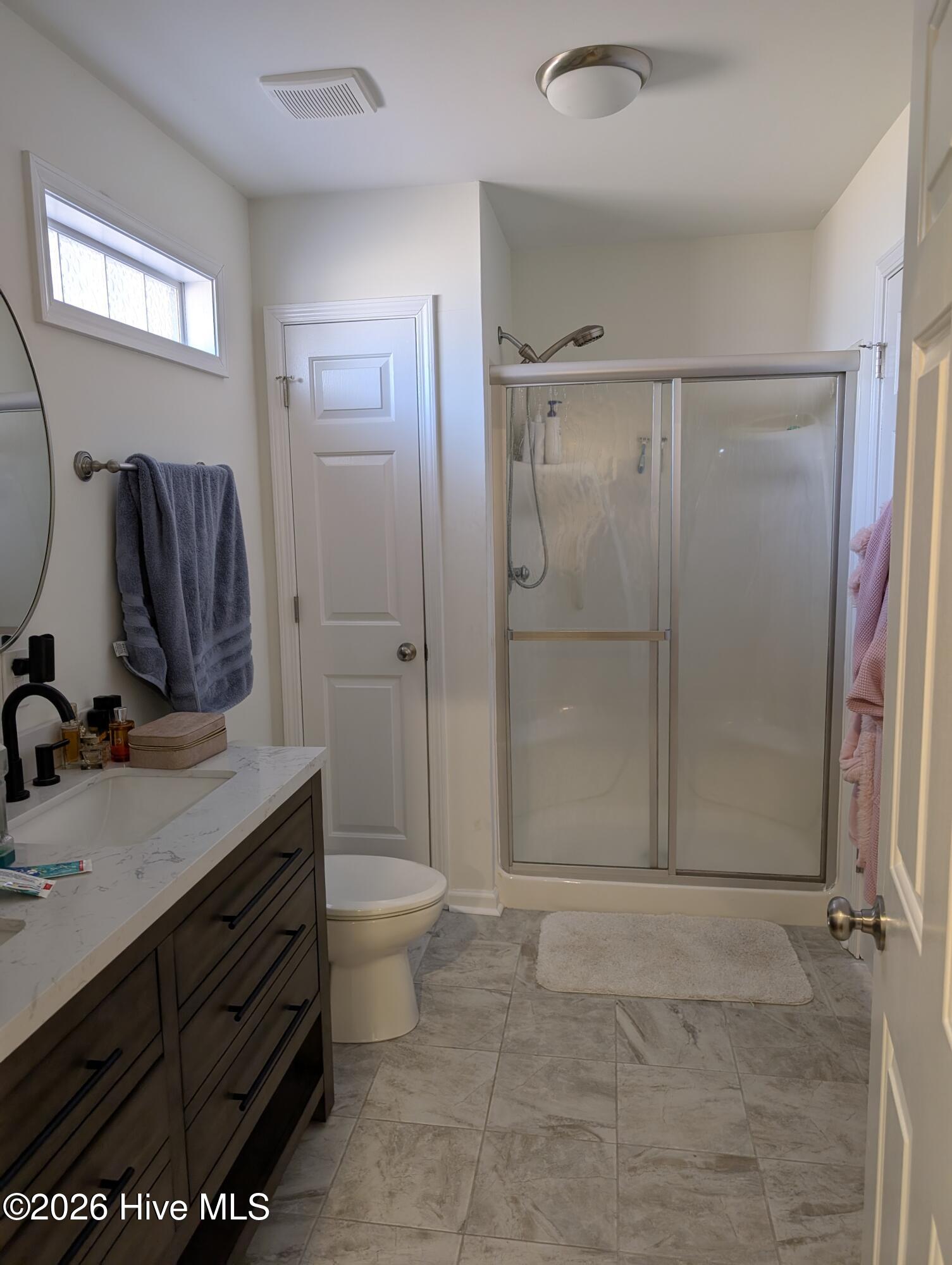 100550544 | Photo 17