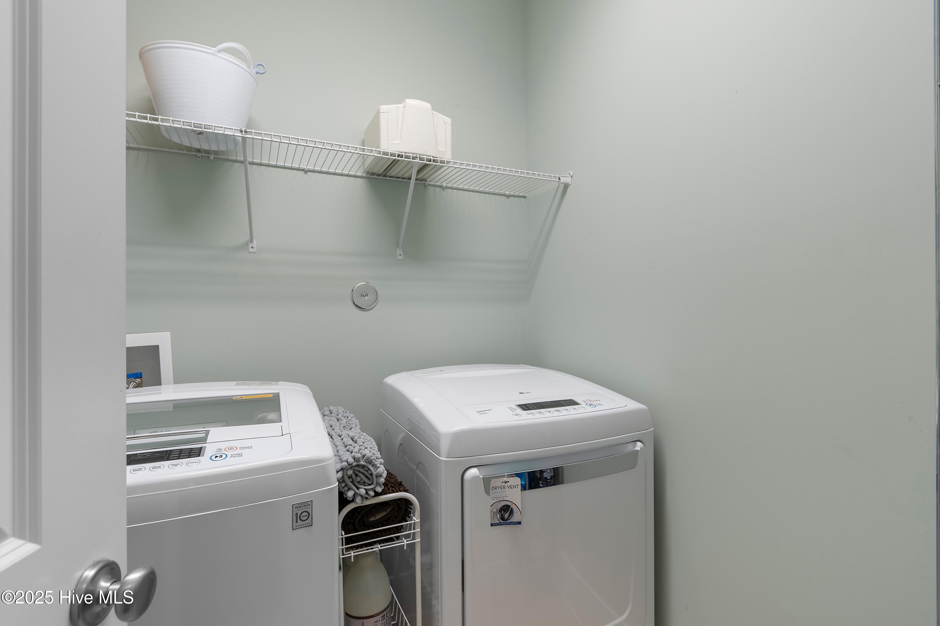 100534915 | Photo 27