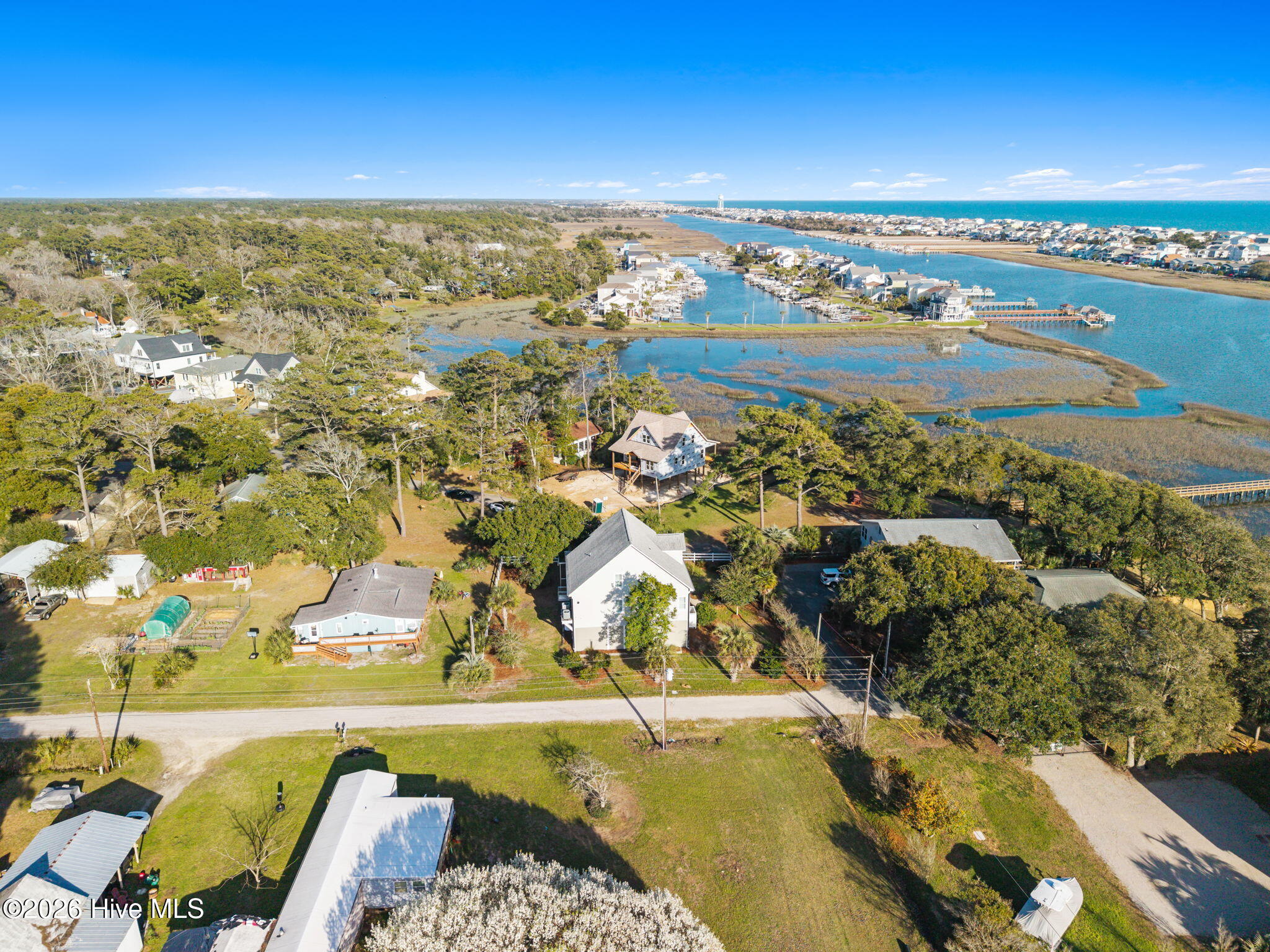 100560331 | Photo 44