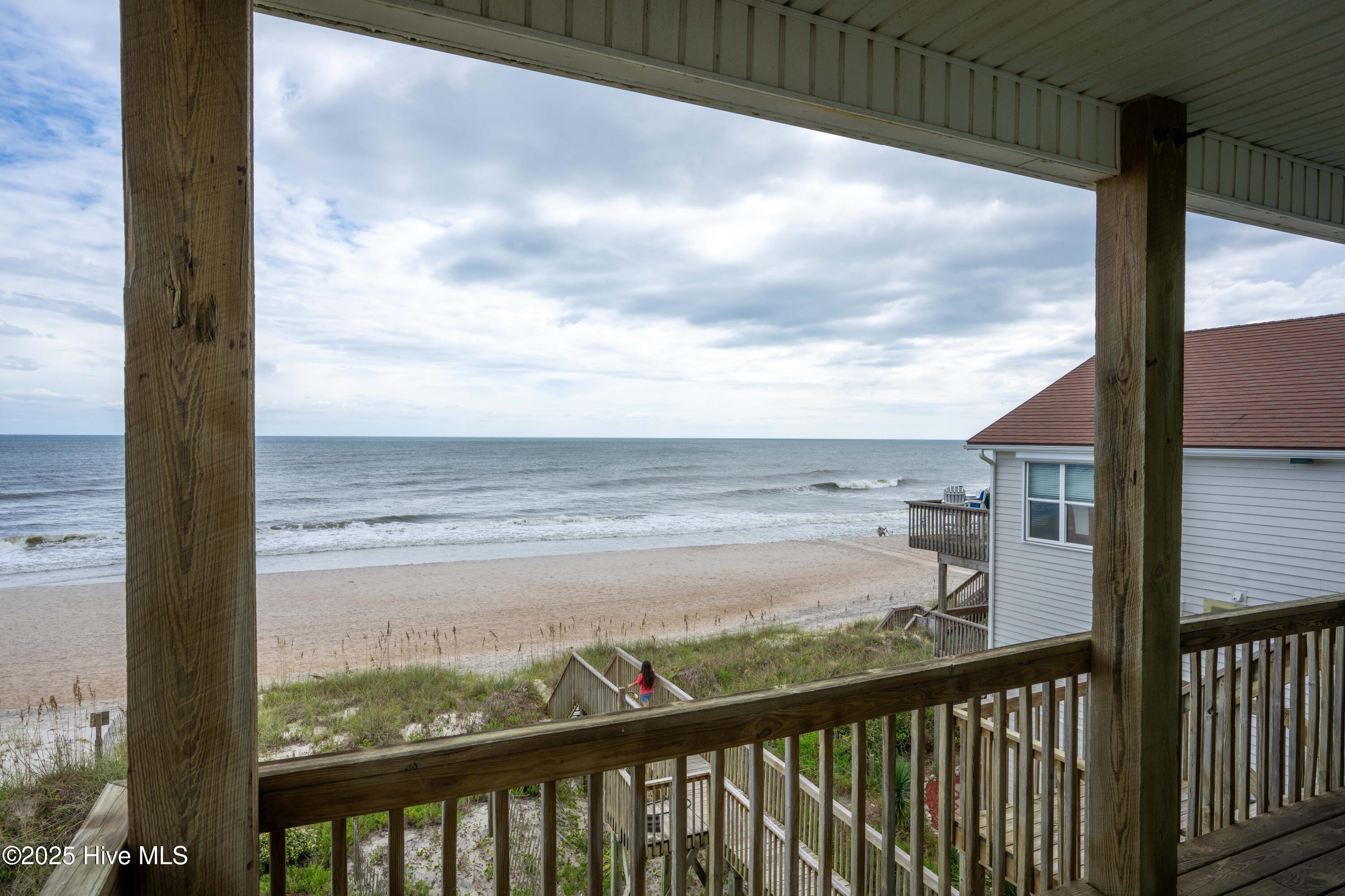 100529983 | Photo 40