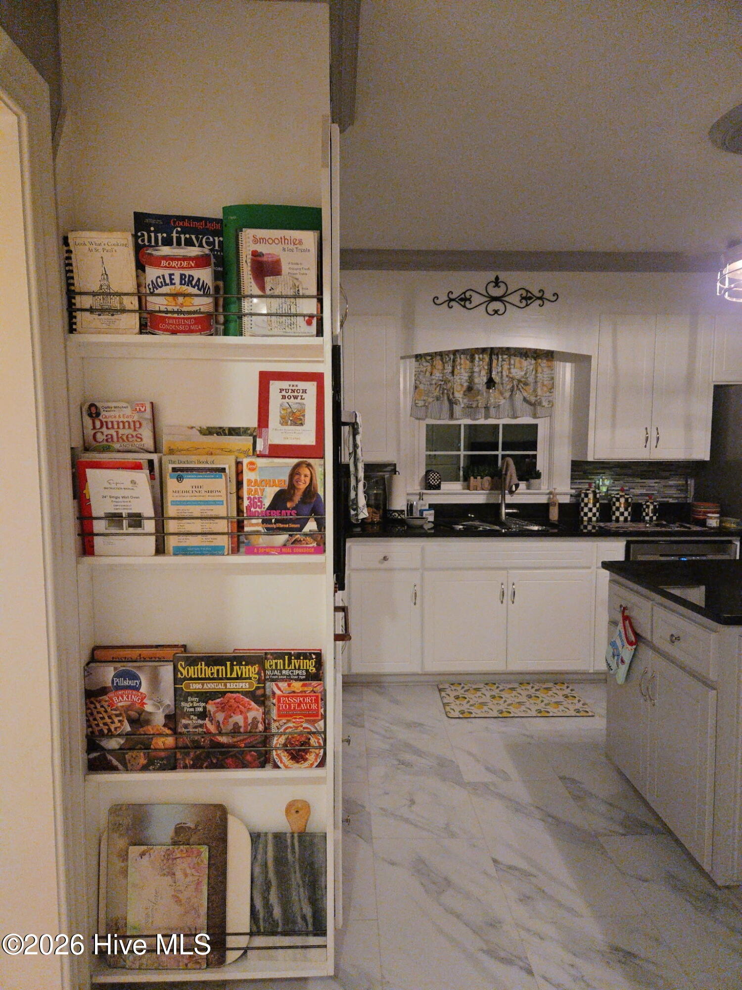 Kitchen Cookbook Rack