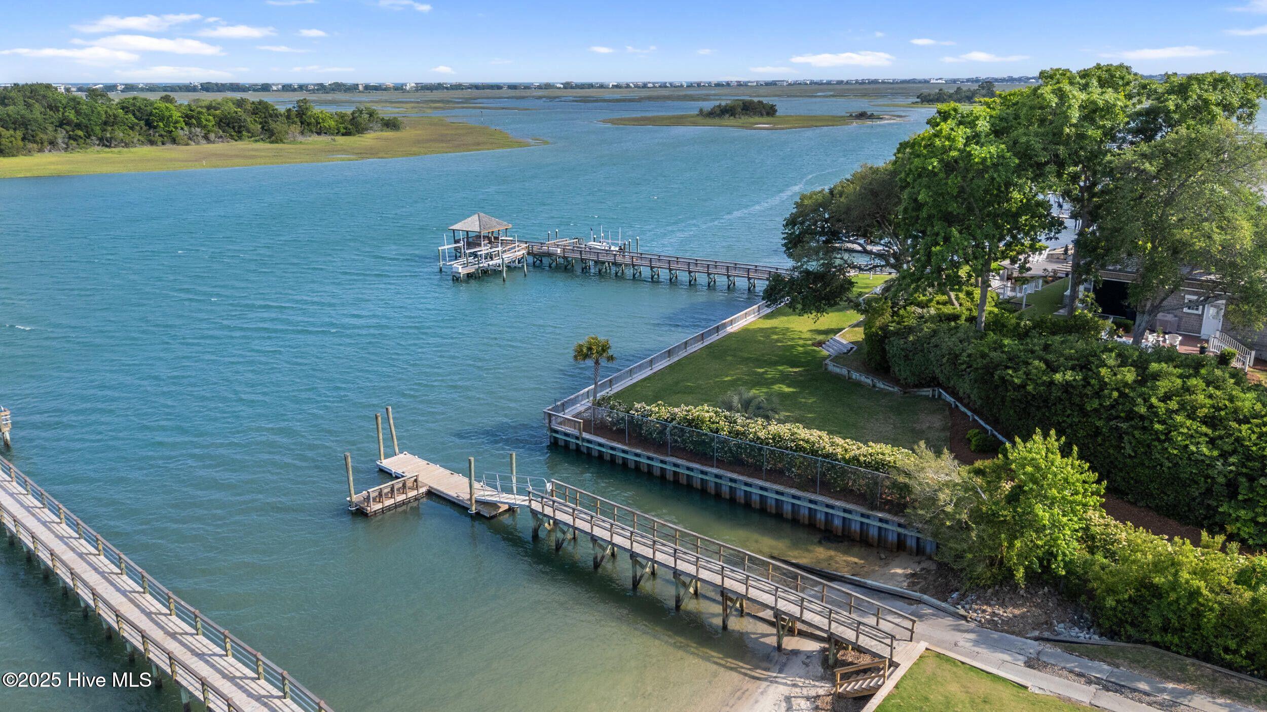 100529477 | Photo 56