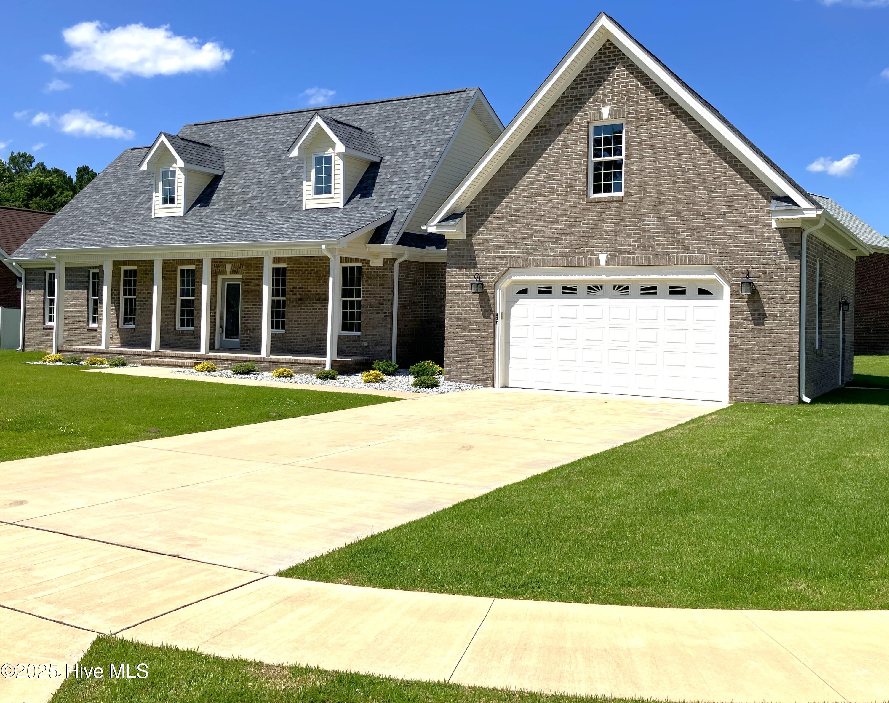 100514108 | Photo 40