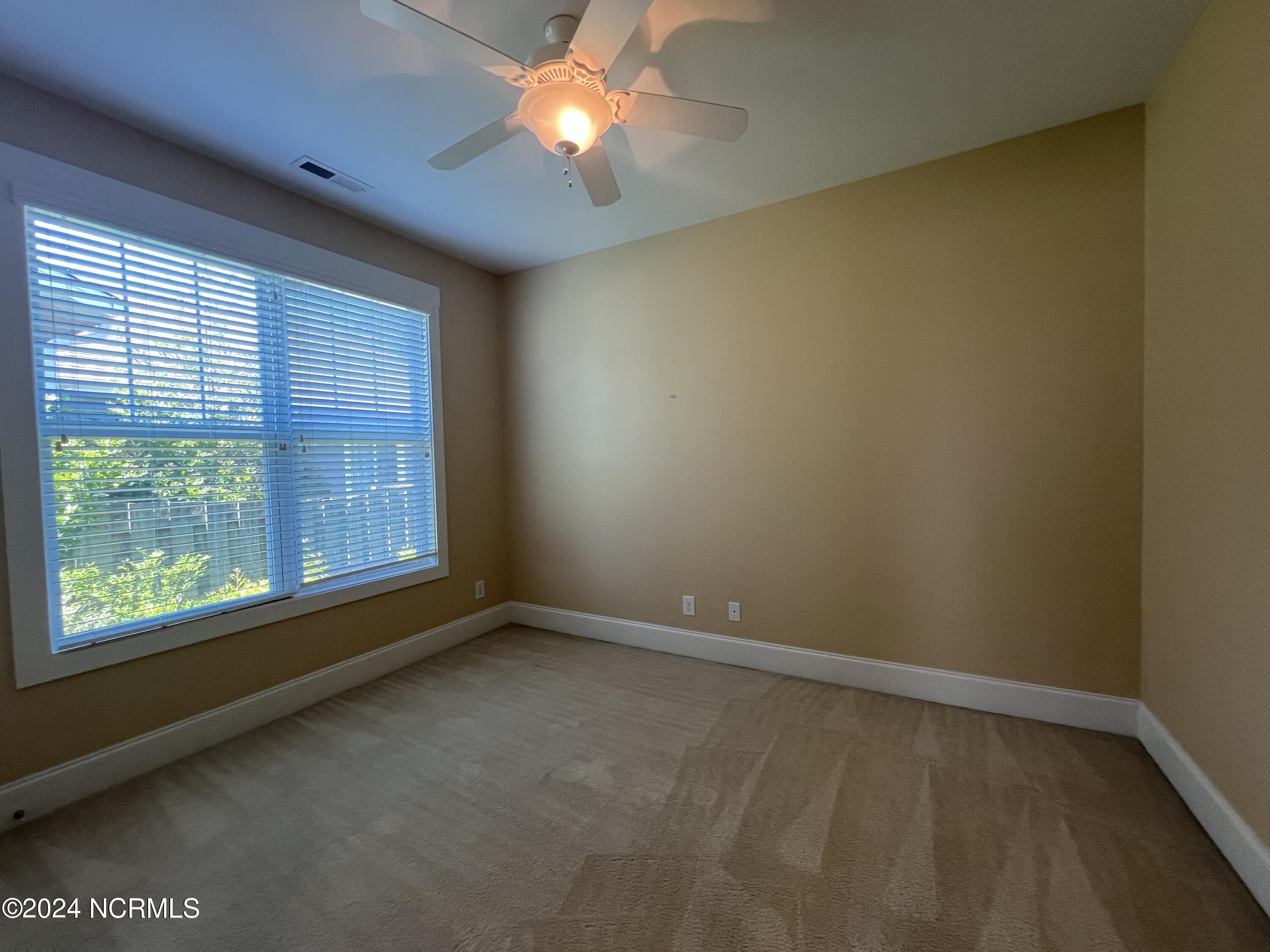 100538556 | Photo 18