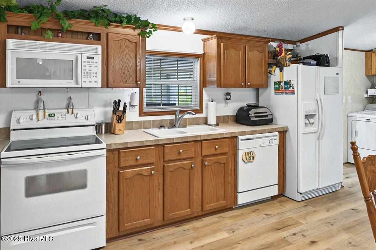 100555131 | Photo 15