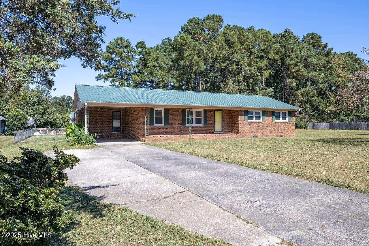 Homes for sale in Roseboro, NC | 205 Culbreth St, Roseboro, NC 28382 | MLS# 100531192