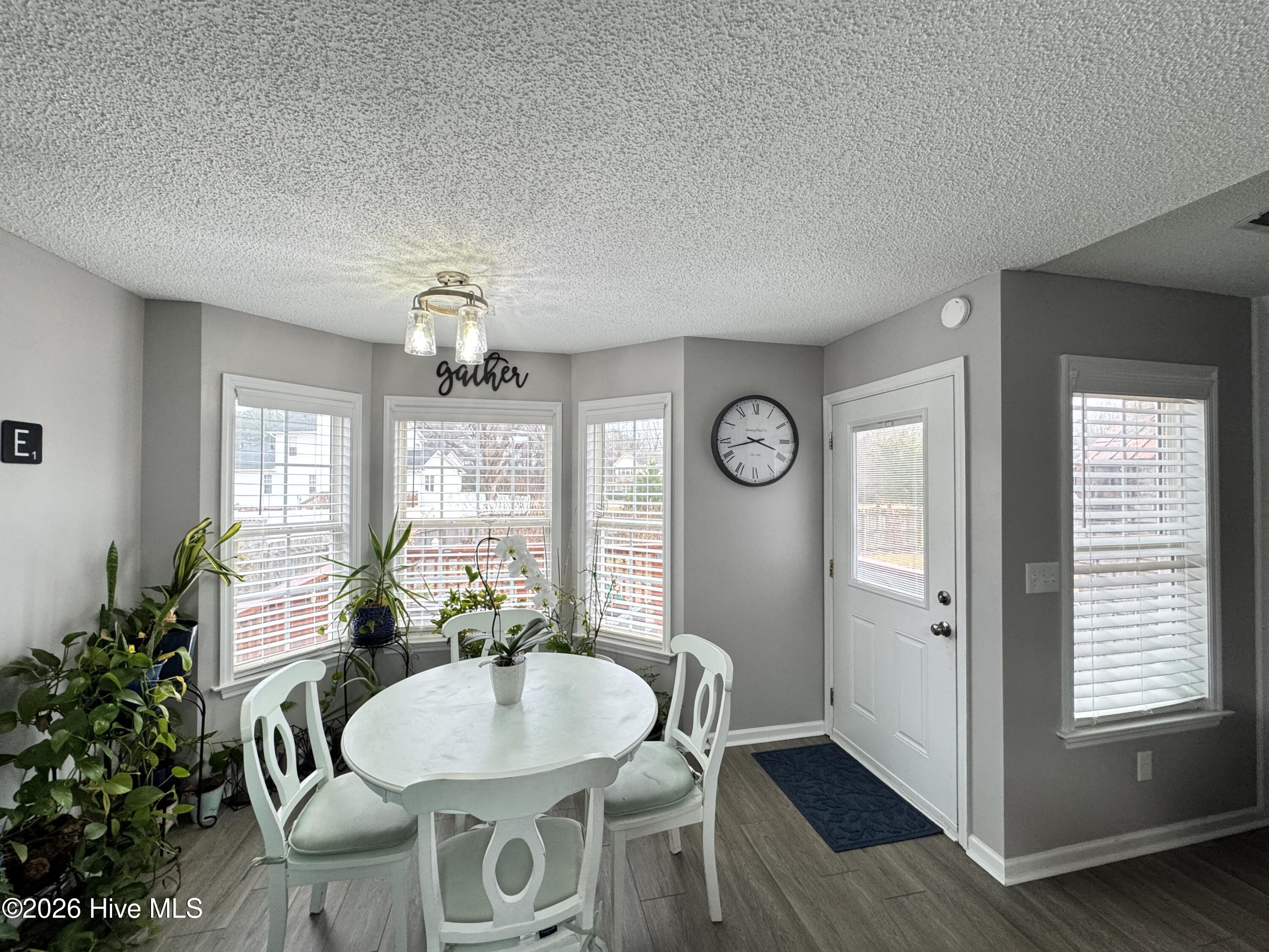 100551352 | Photo 16