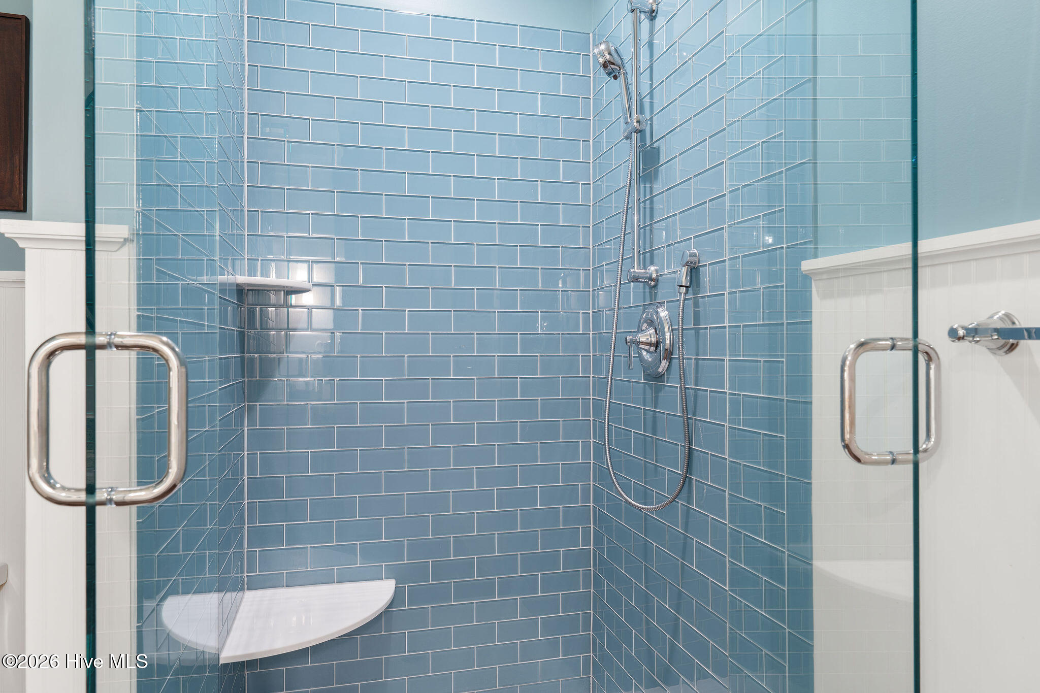 100553604 | Photo 64