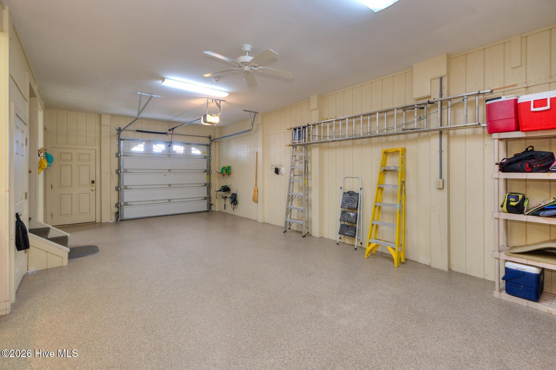 100553459 | Photo 87