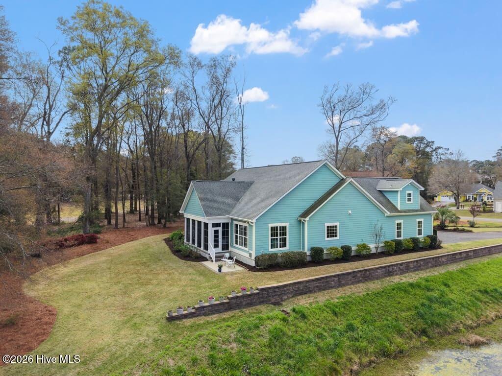 100562919 | Photo 71