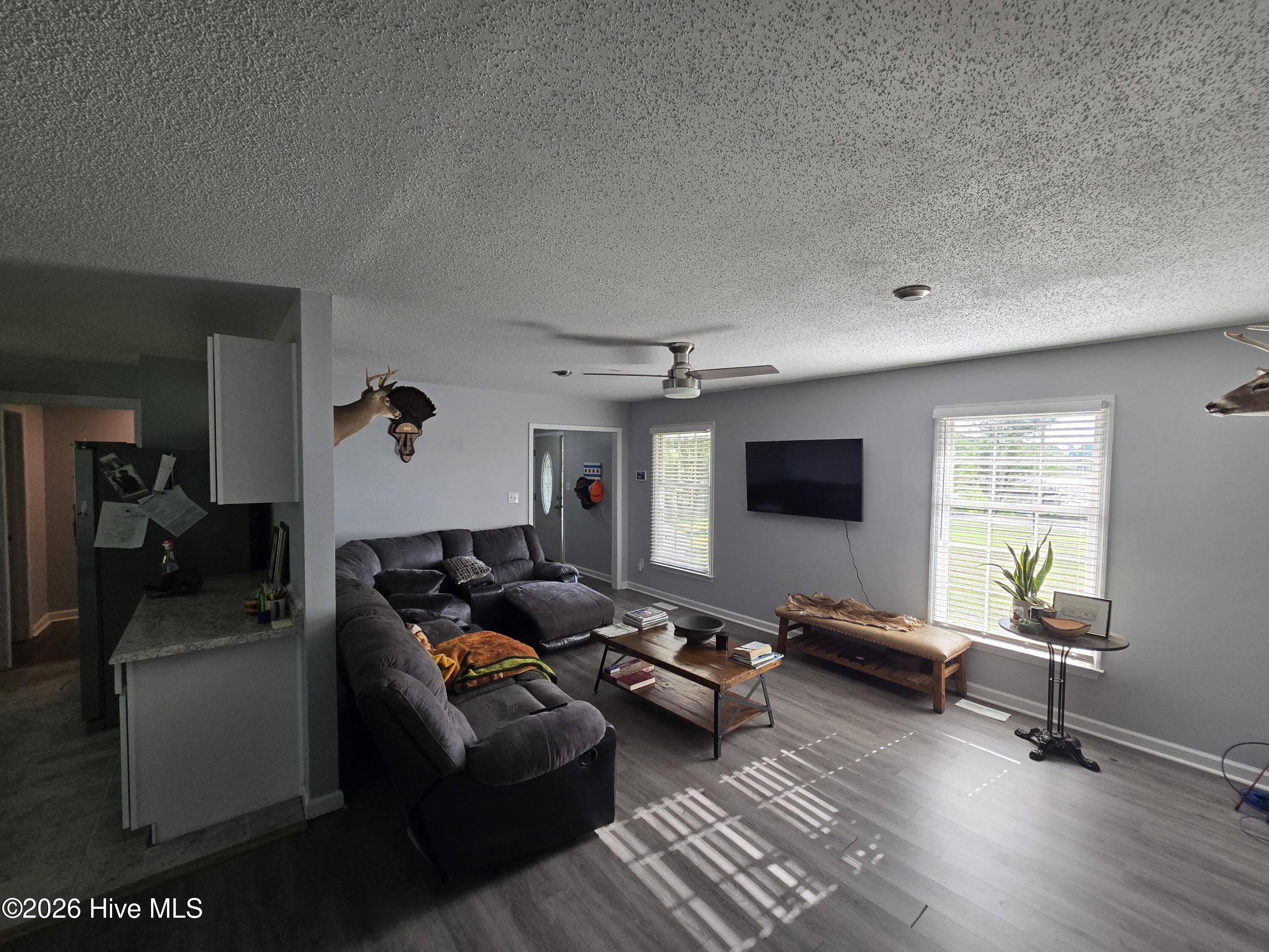 Undisclosed Address, Richlands, NC, 28574