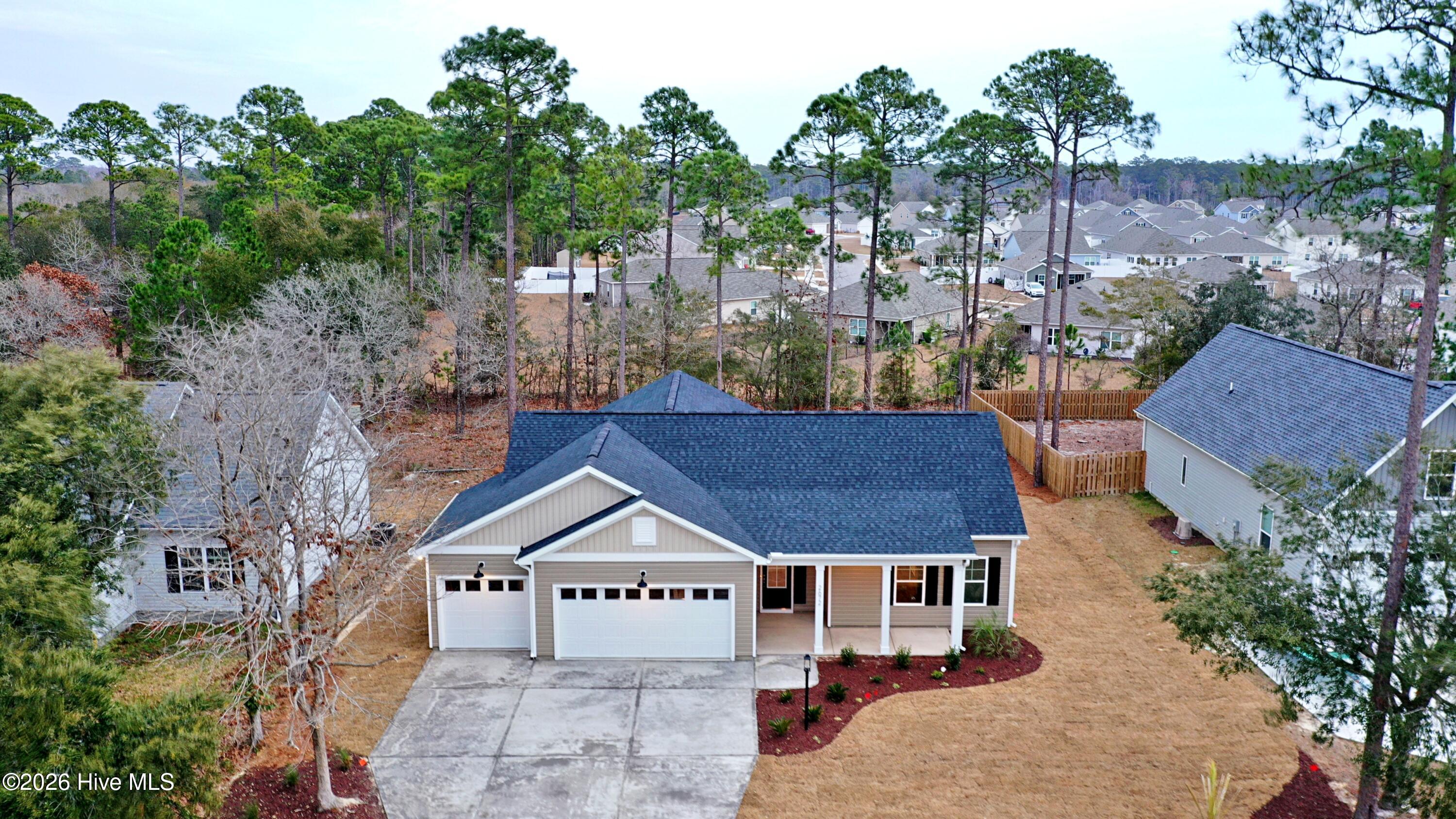 100555122 | Photo 40