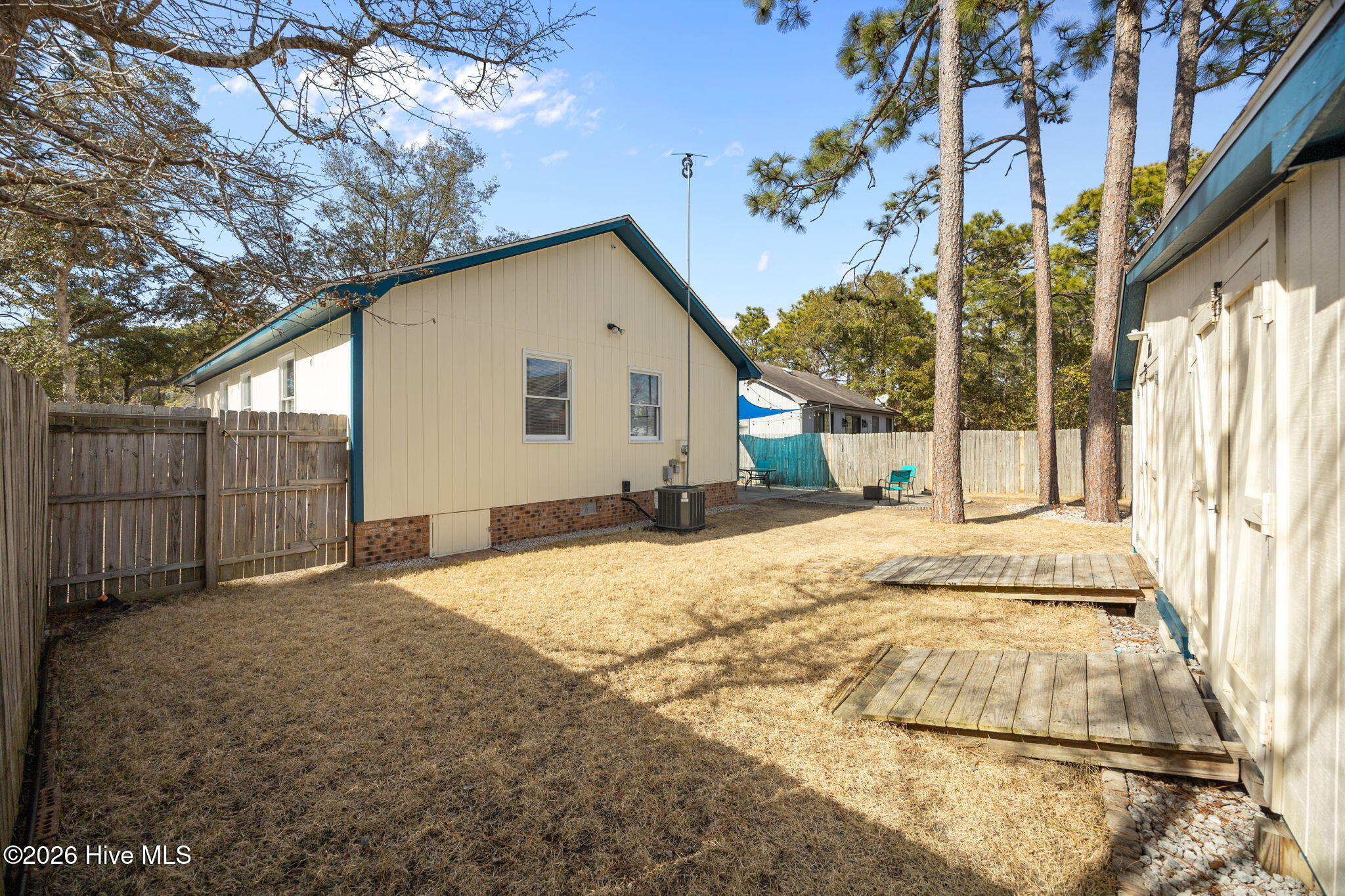 100554594 | Photo 42