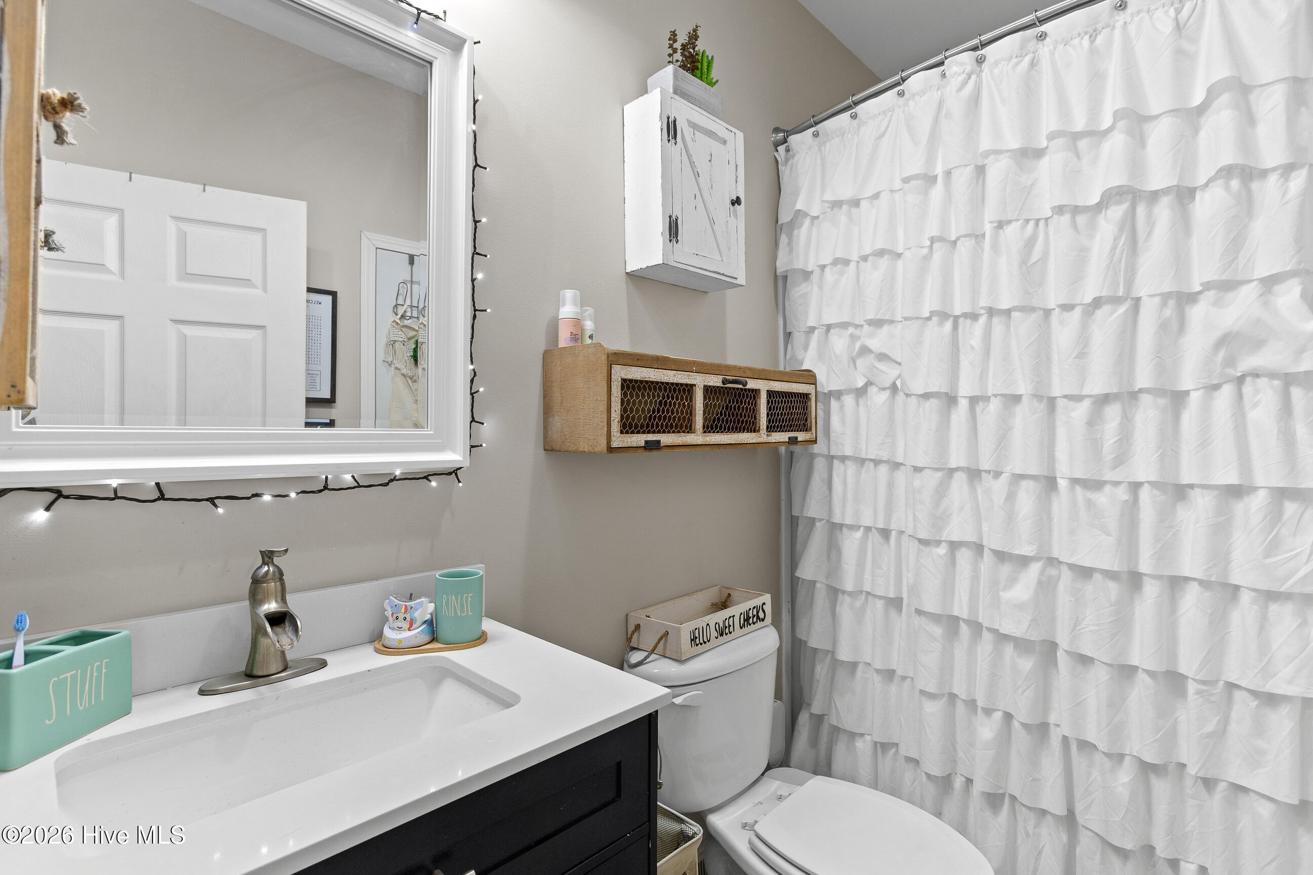 100559126 | Photo 22