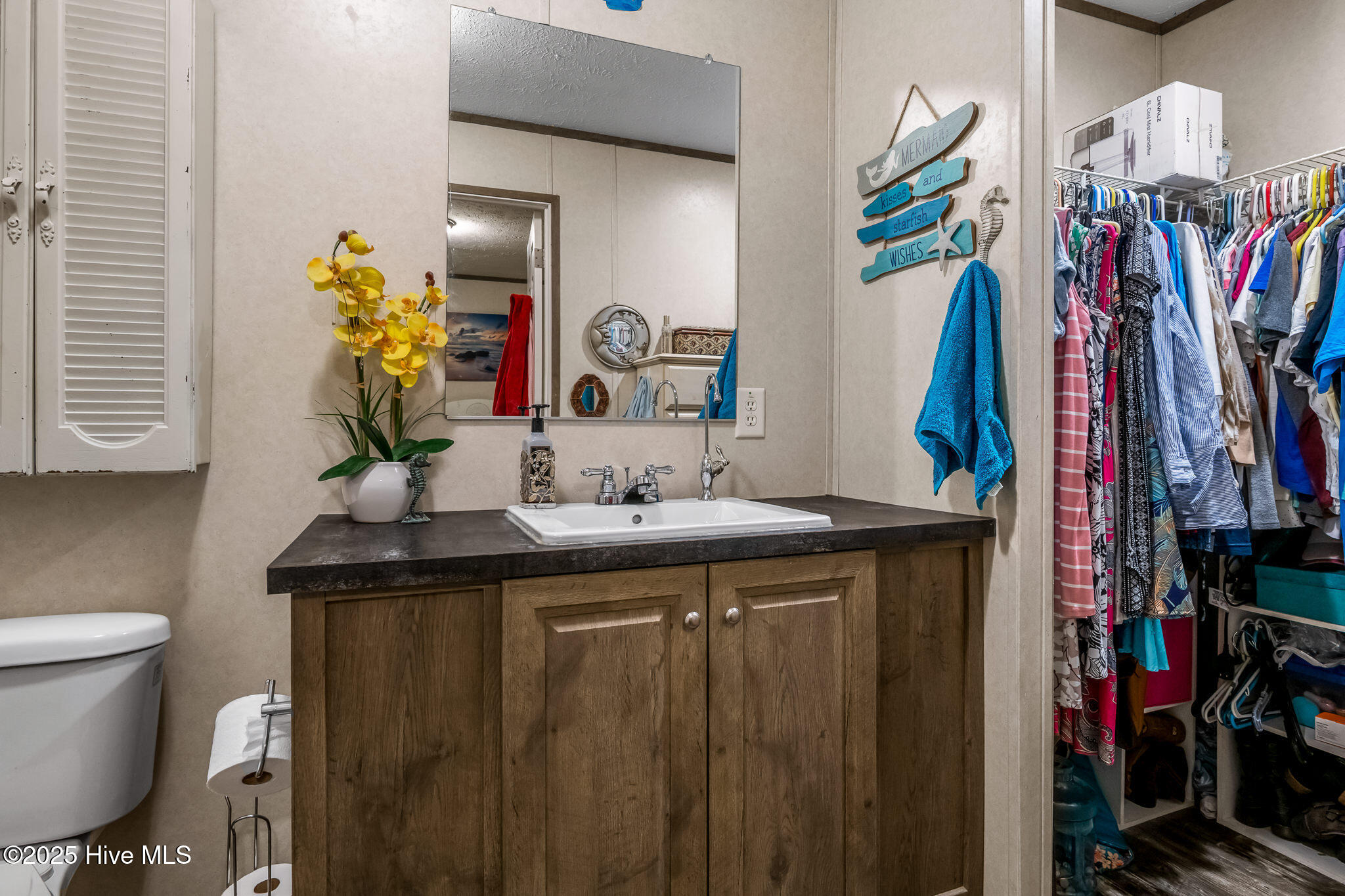 100524140 | Photo 15