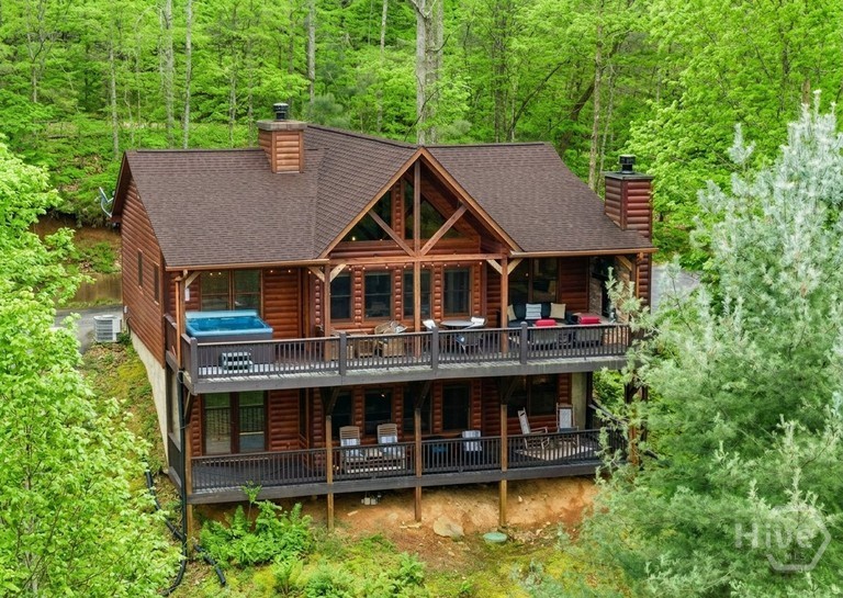 437 Spruce Circle