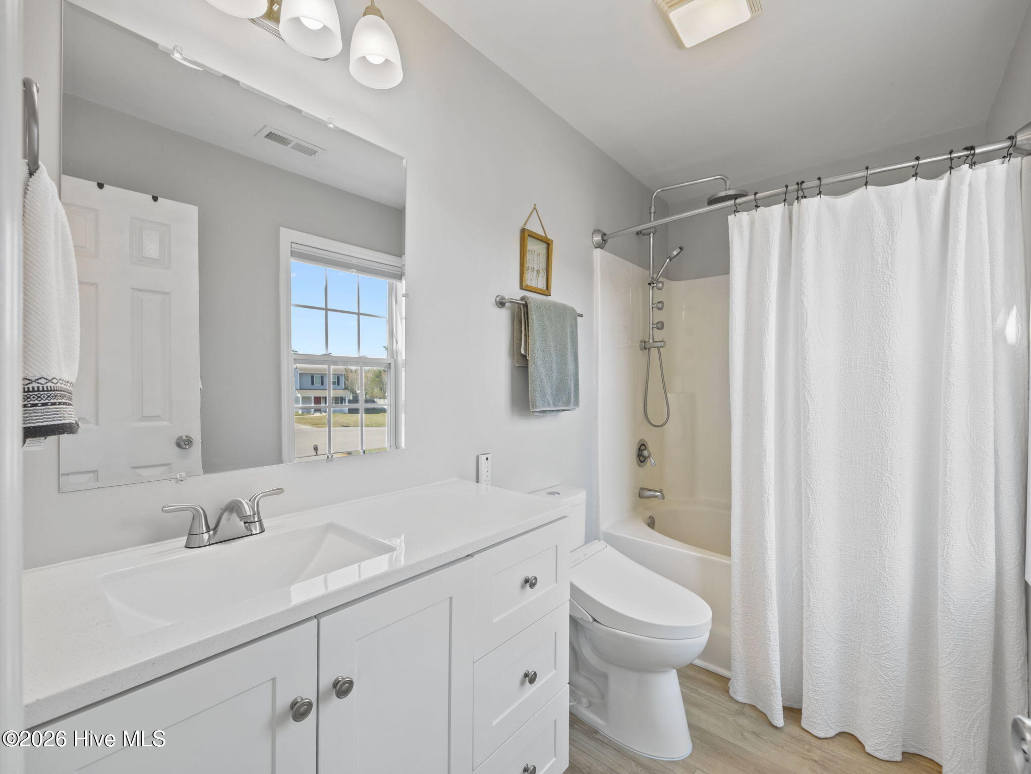 117 Blossom Court, Maple Hill, NC 28454 – photo 23: 9-web-or-mls-117 Blossom Ct. 12