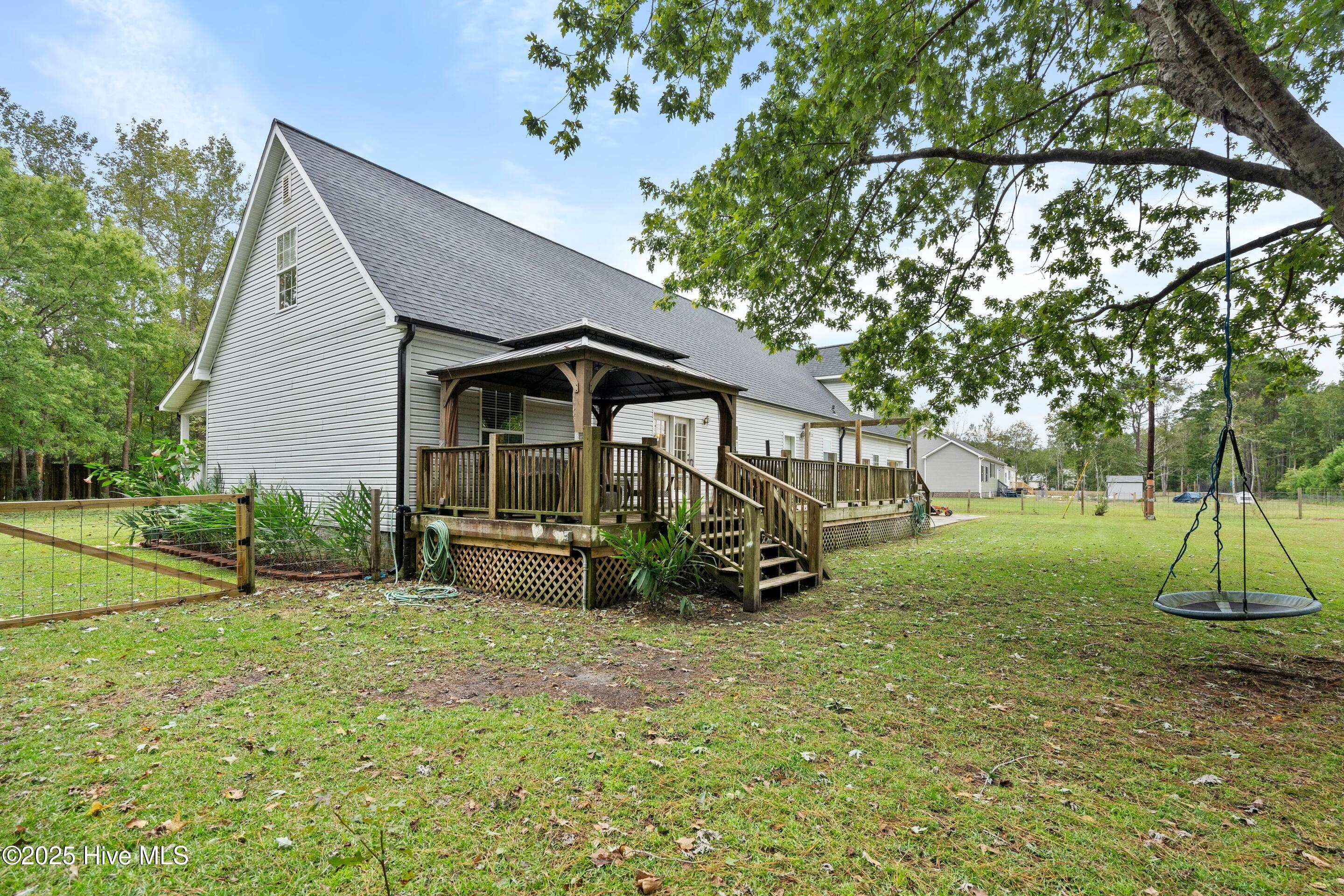 100535134 | Photo 46